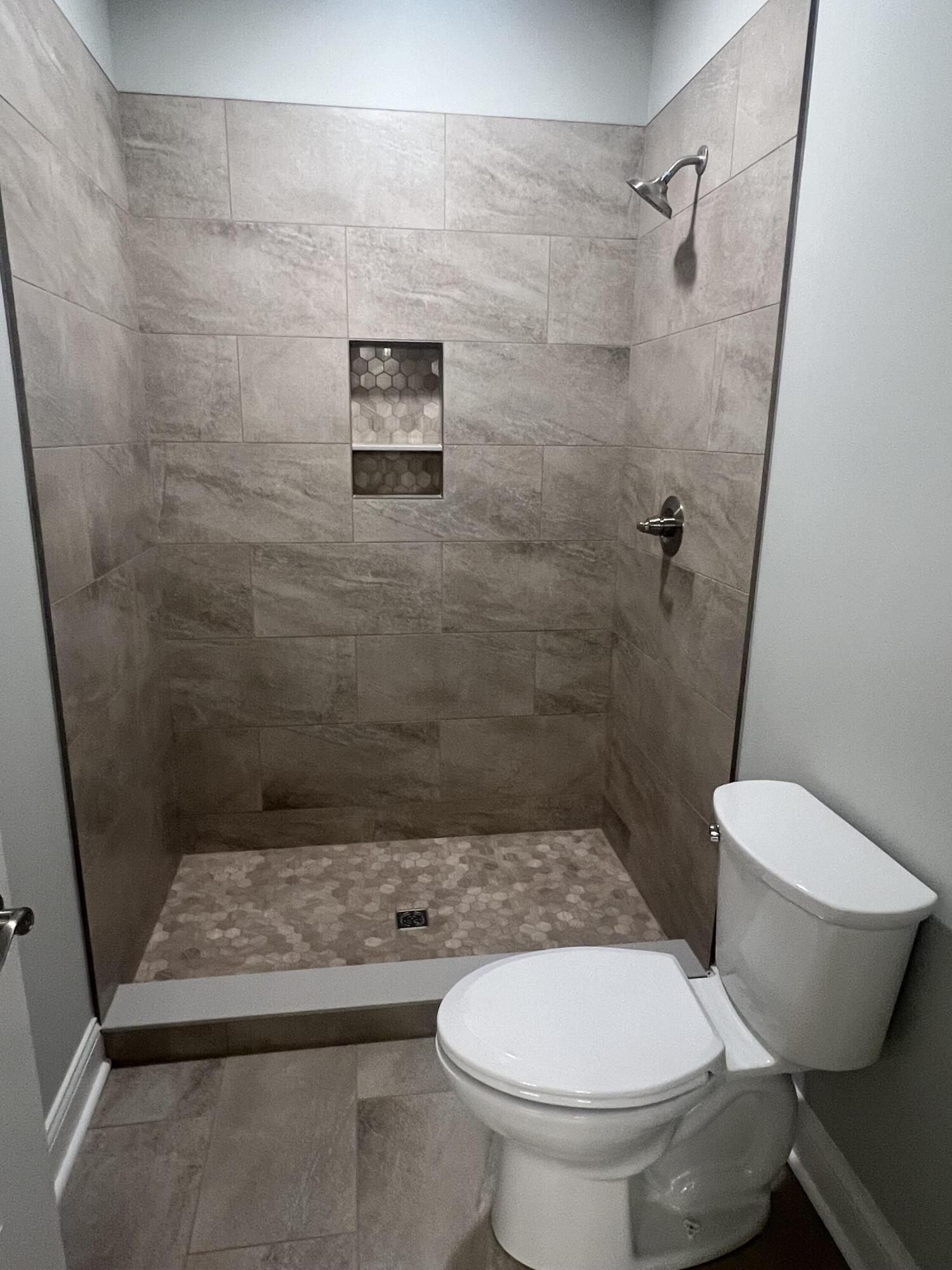 1119 Leawood Drive. Frankfort, KY 40601