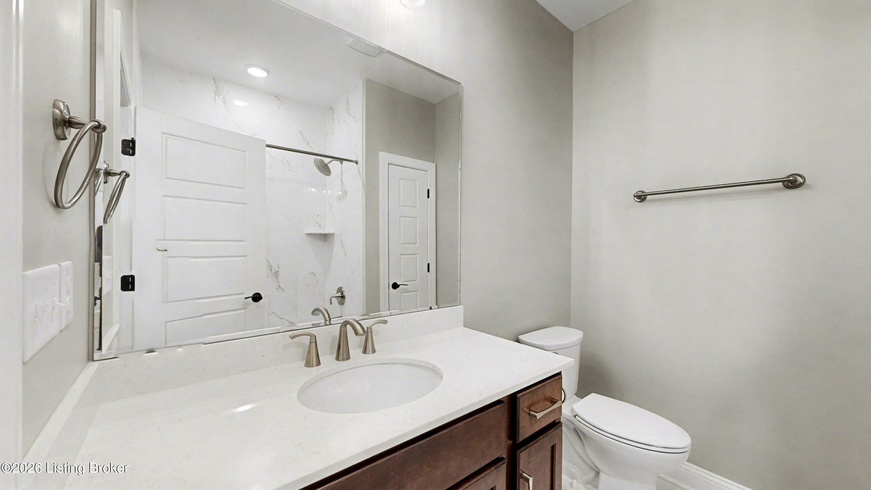 17024 Farrier Dr. Louisville, KY 40245