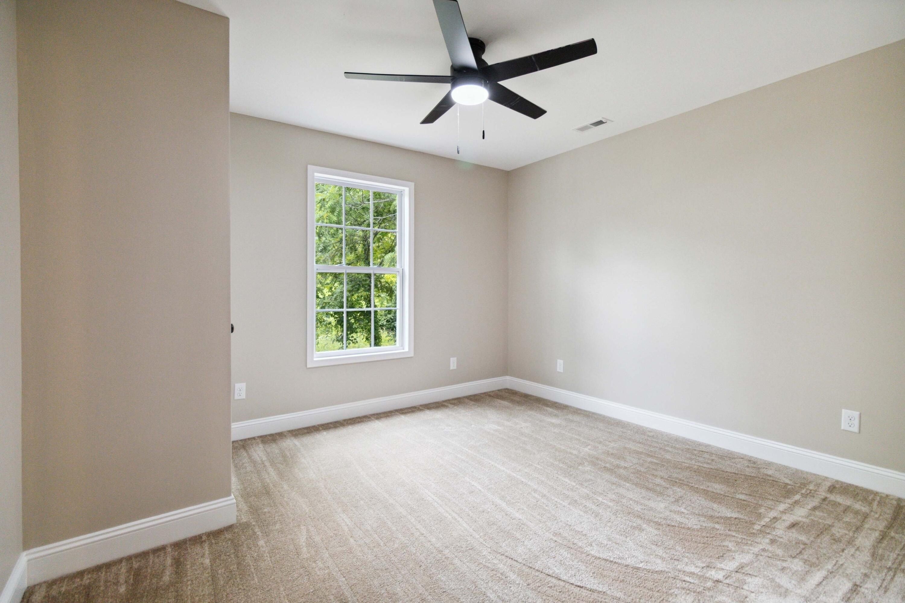 290 Walton Road. Irvine, KY 40336