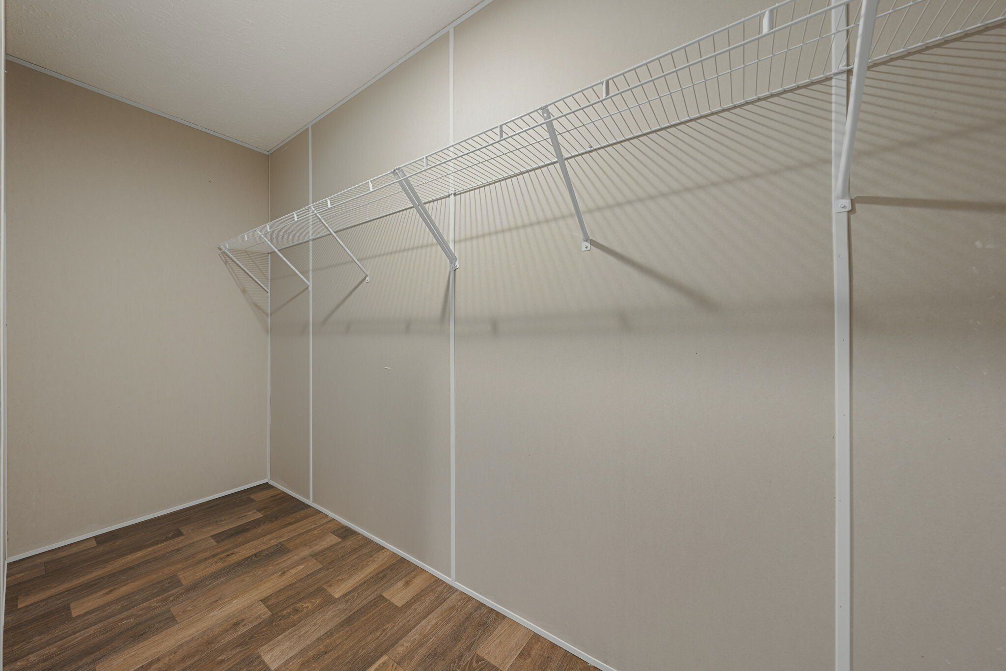 175 Glover Hills Lane. Glasgow, KY 42141