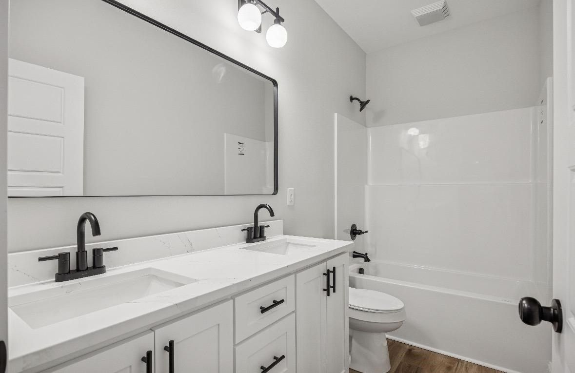 Melody Avenue. Bowling Green, KY 42101