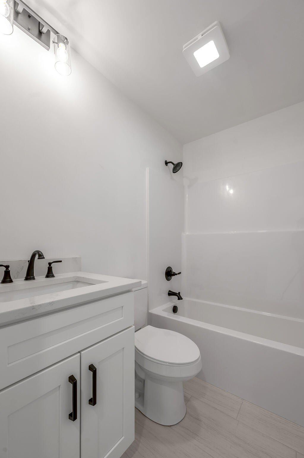 4185 Buttermilk Road. Lexington, KY 40509