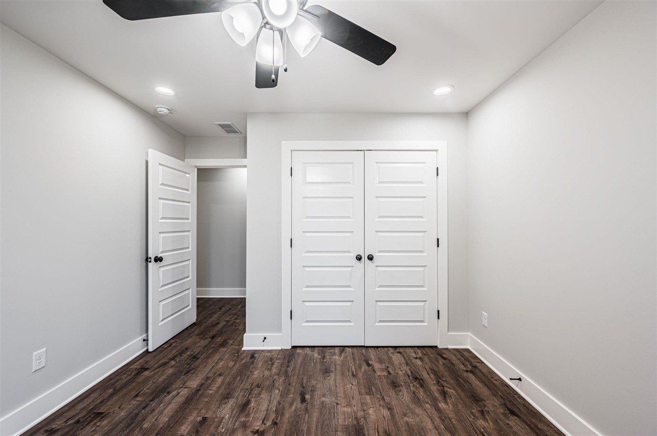 Rodeo Lane. Bowling Green, KY 42101