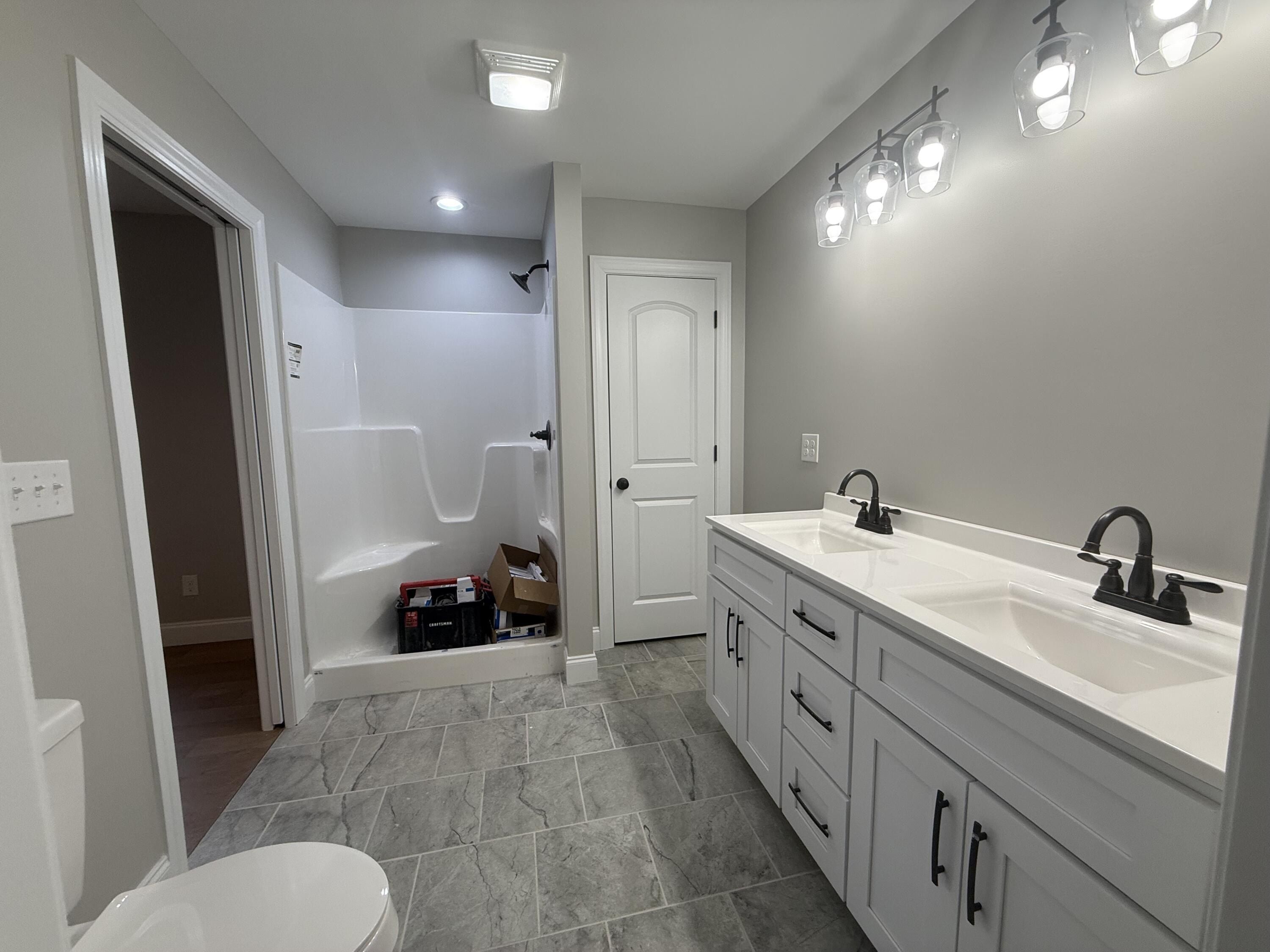 3661 Old Whitley Road. London, KY 40744