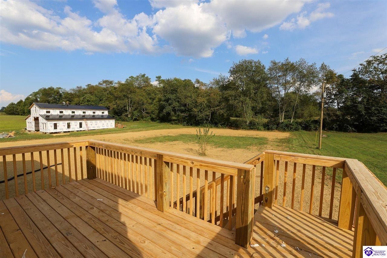 109 Mandan Ct. Guston, KY 40142