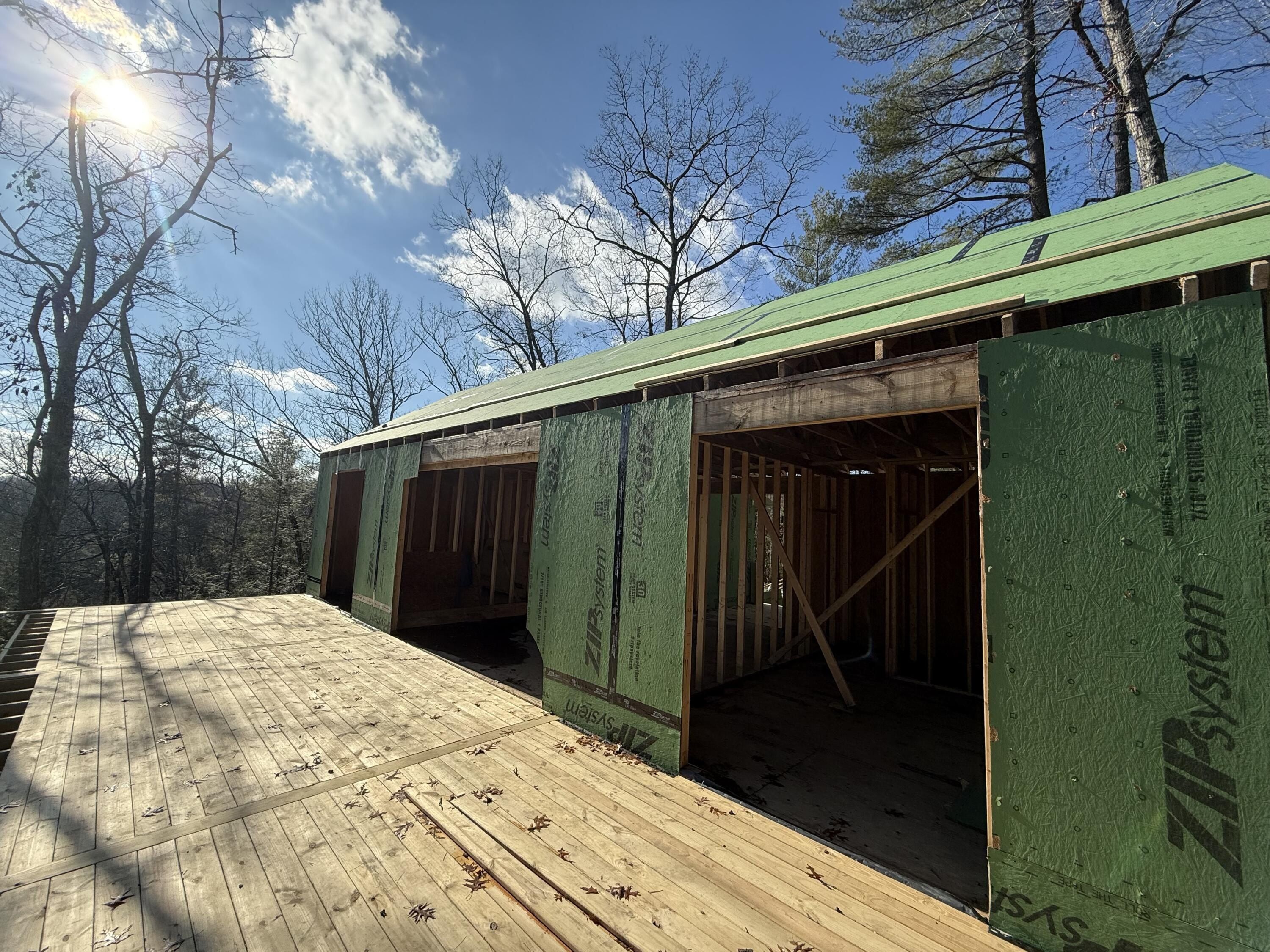 Cliffview Reserve Lot 20. Zoe, KY 41397