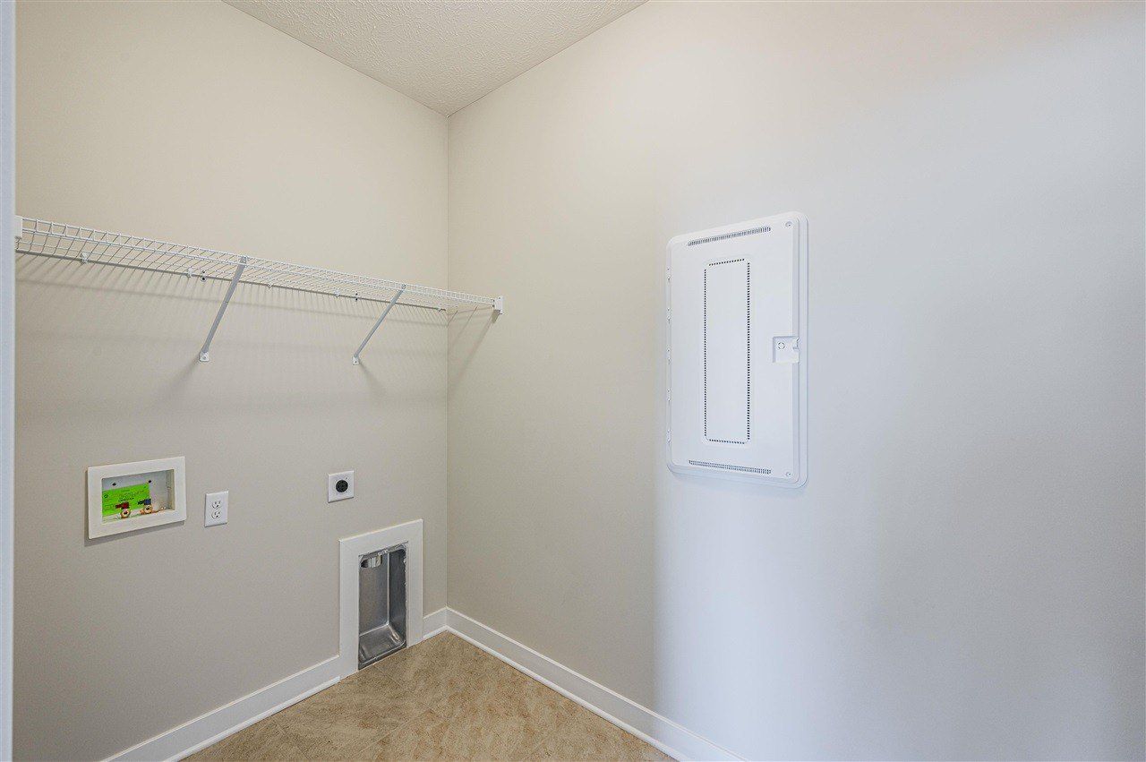 830 Anise Lane. Bowling Green, KY 42104