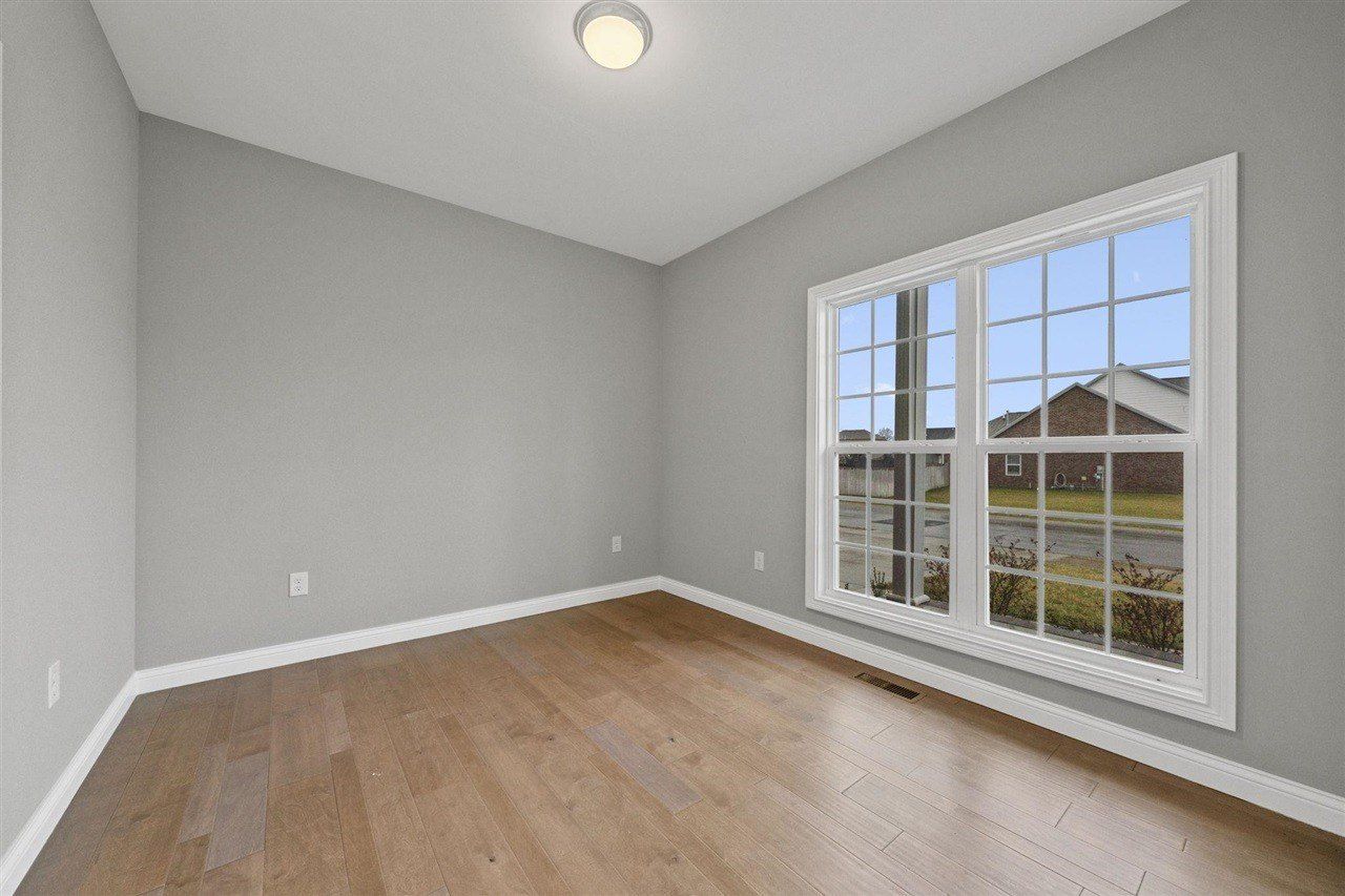 691 Denver Lane. Bowling Green, KY 42103