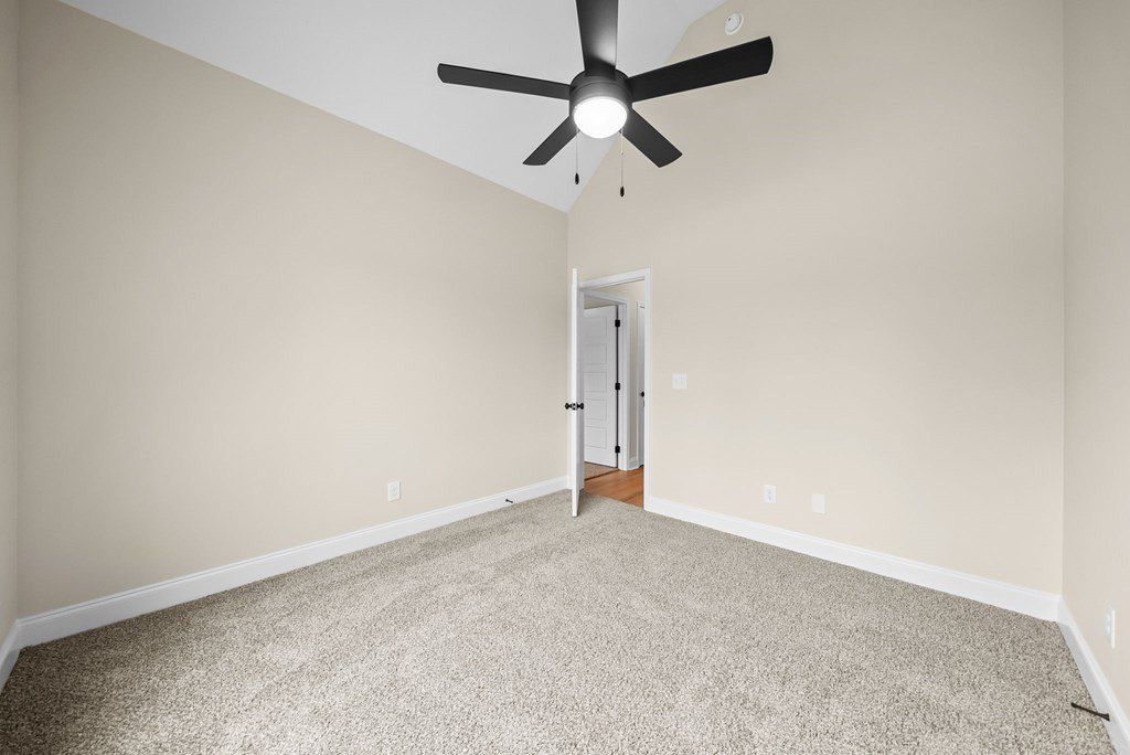 416 Old Major Lane. Hopkinsville, KY 42240