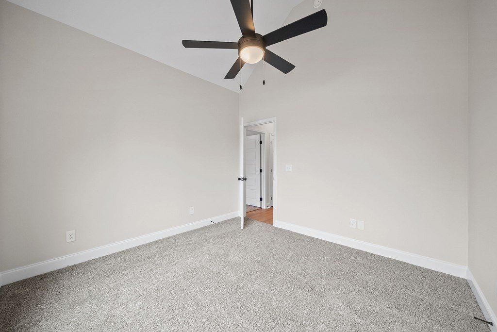 442 Old Major Lane. Hopkinsville, KY 42240