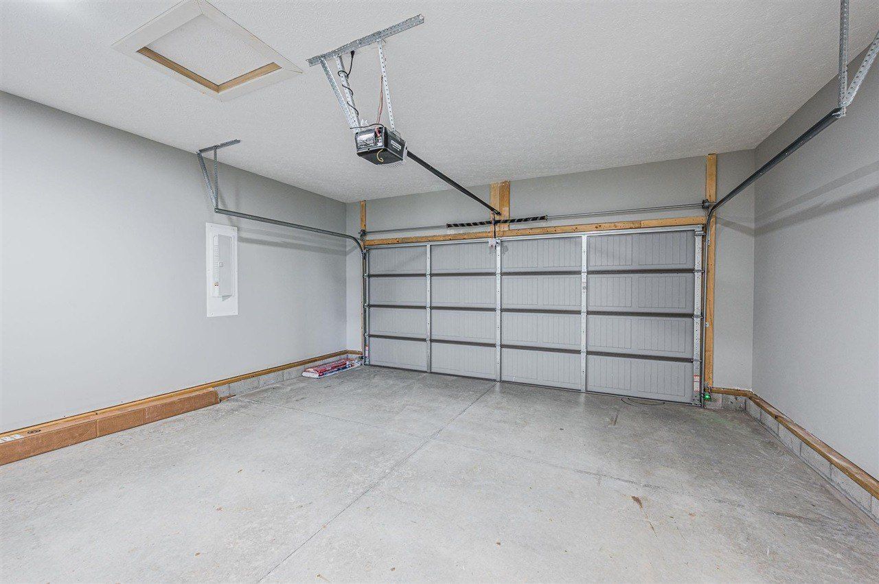 1266 Saddlebred Lane. Bowling Green, KY 42104