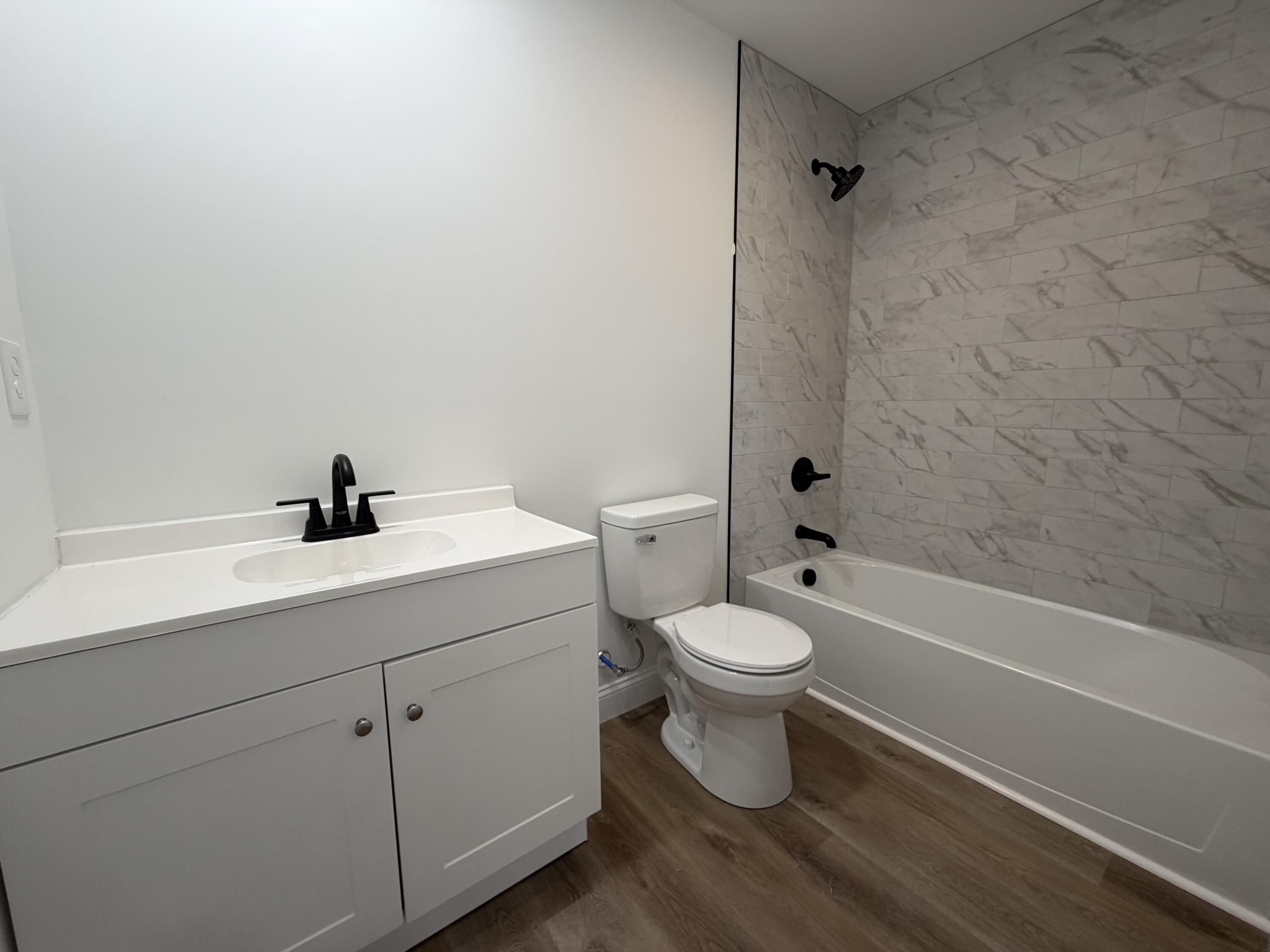 76 Autumn Drive. London, KY 40744