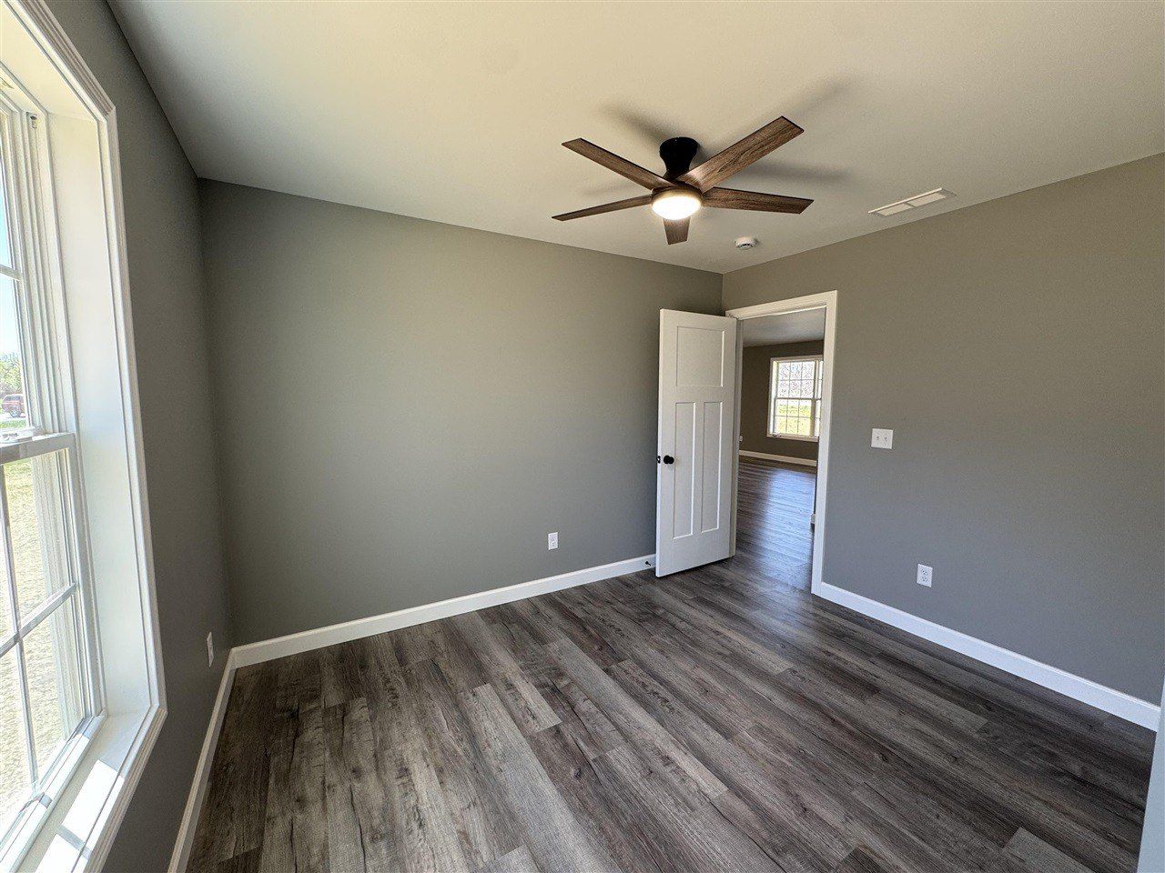 6632 Old Glasgow Road. Scottsville, KY 42164