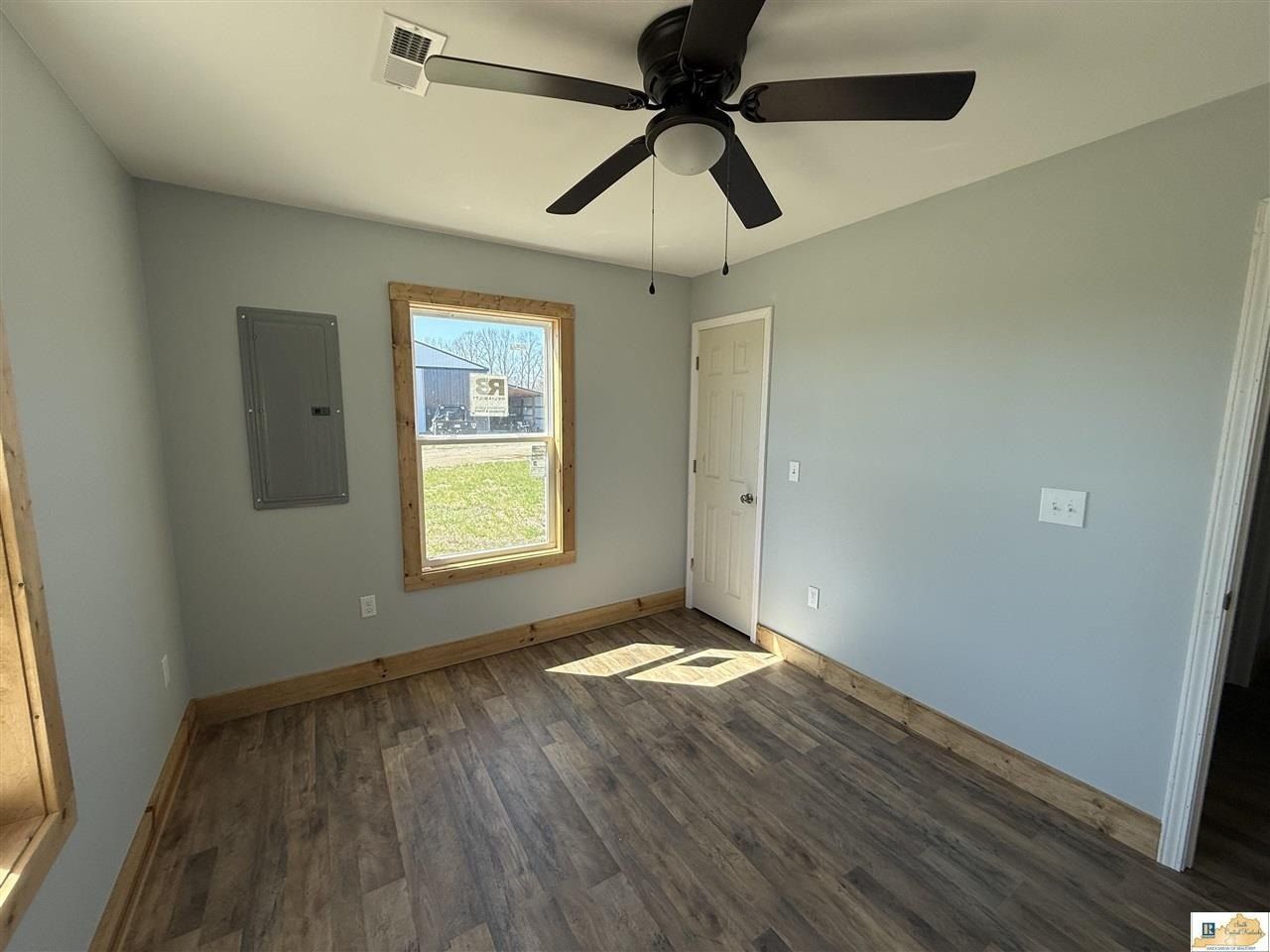 55 Rice Road. Columbia, KY 42728