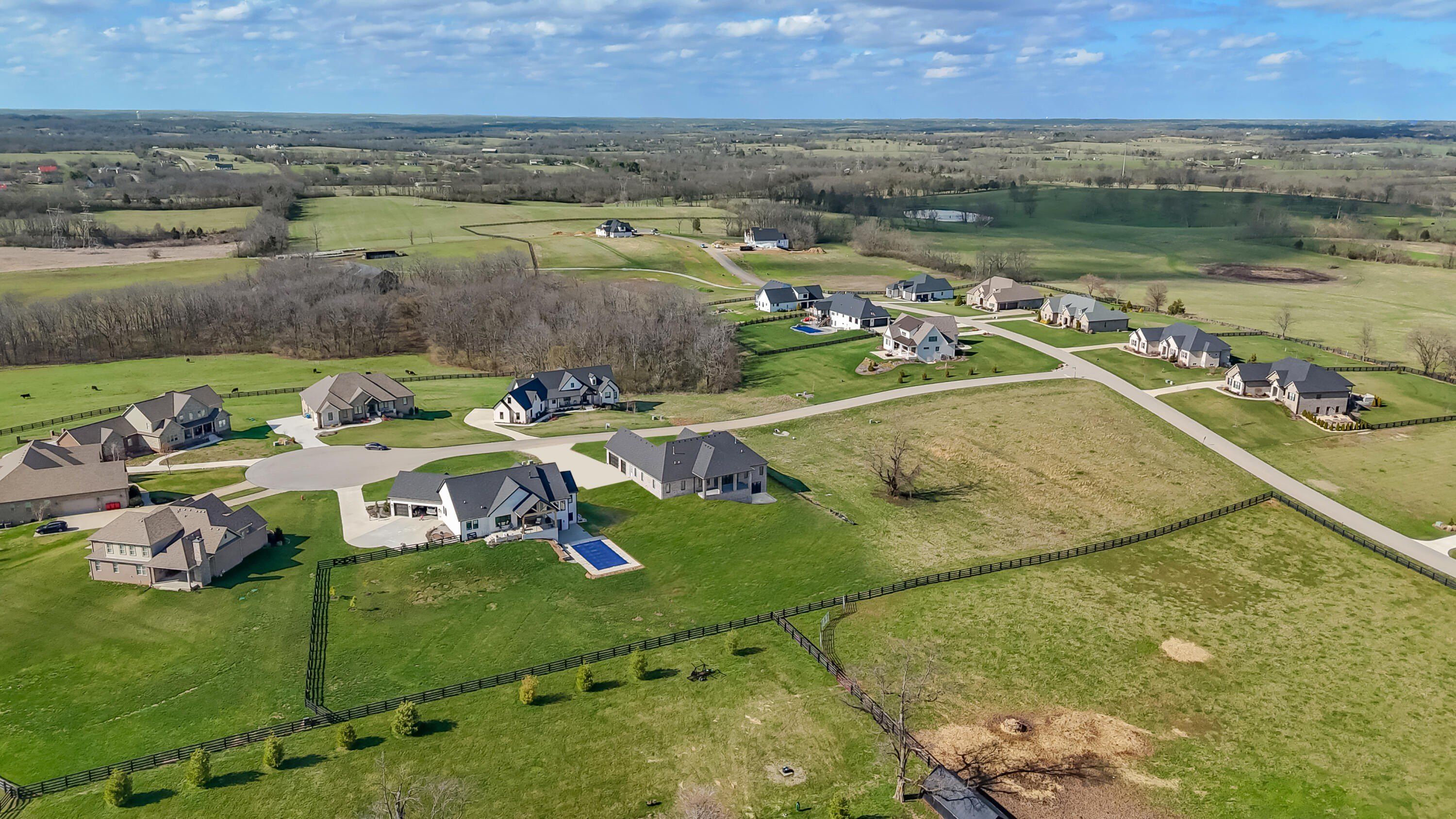 109 Peaceful Landing. Wilmore, KY 40390