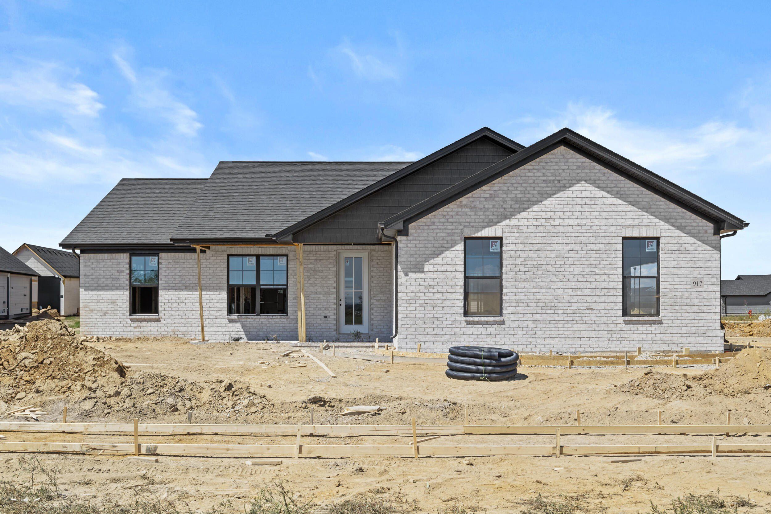 215 Navajo Drive. Richmond, KY 40475