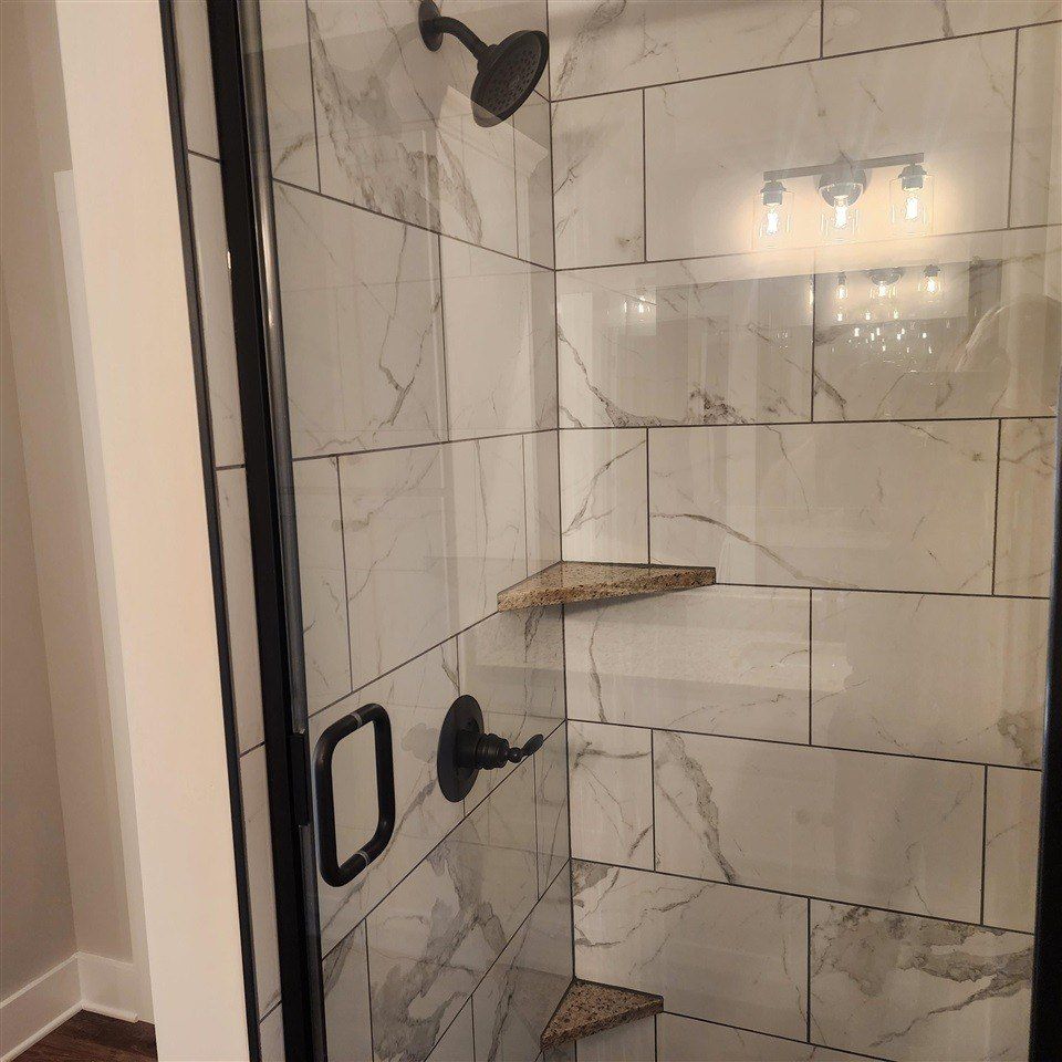 1396 Roark Road. Franklin, KY 42134