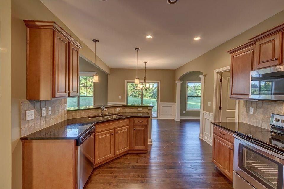 28 Desha Drive. Cynthiana, KY 41031