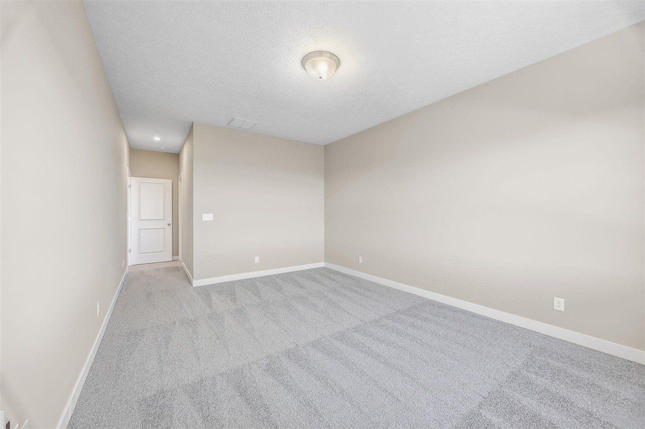 10928 Chickasaw Court. Bowling Green, KY 42101