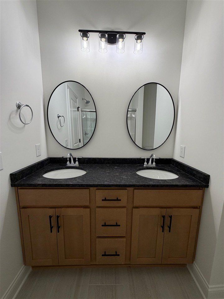 748 Shelldrake Lane. Bowling Green, KY 42101