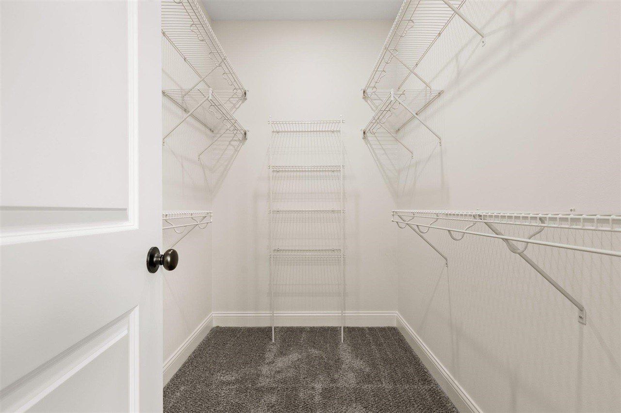 615 Thoroughbred Way. Franklin, KY 42134