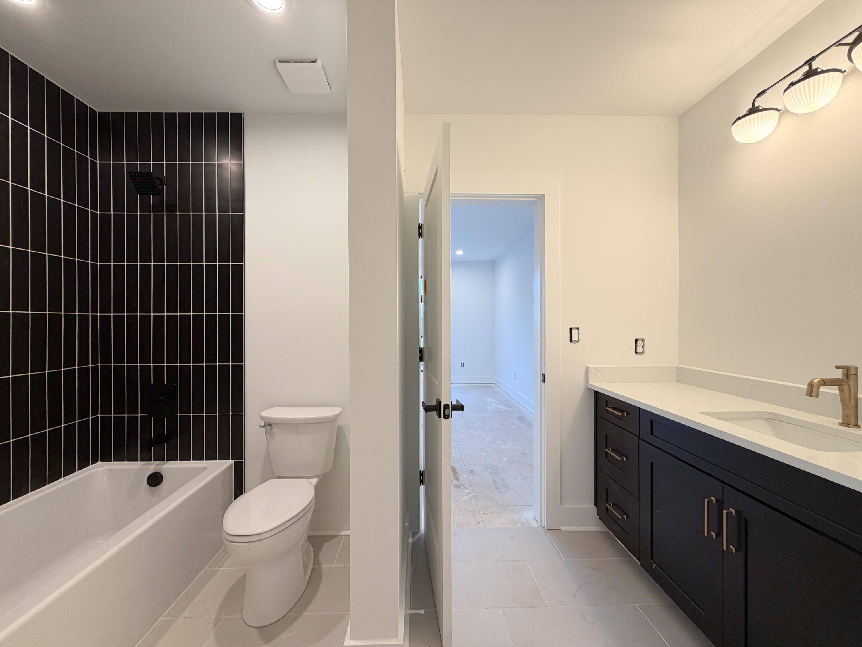 4161 Cocos Way. Lexington, KY 40513