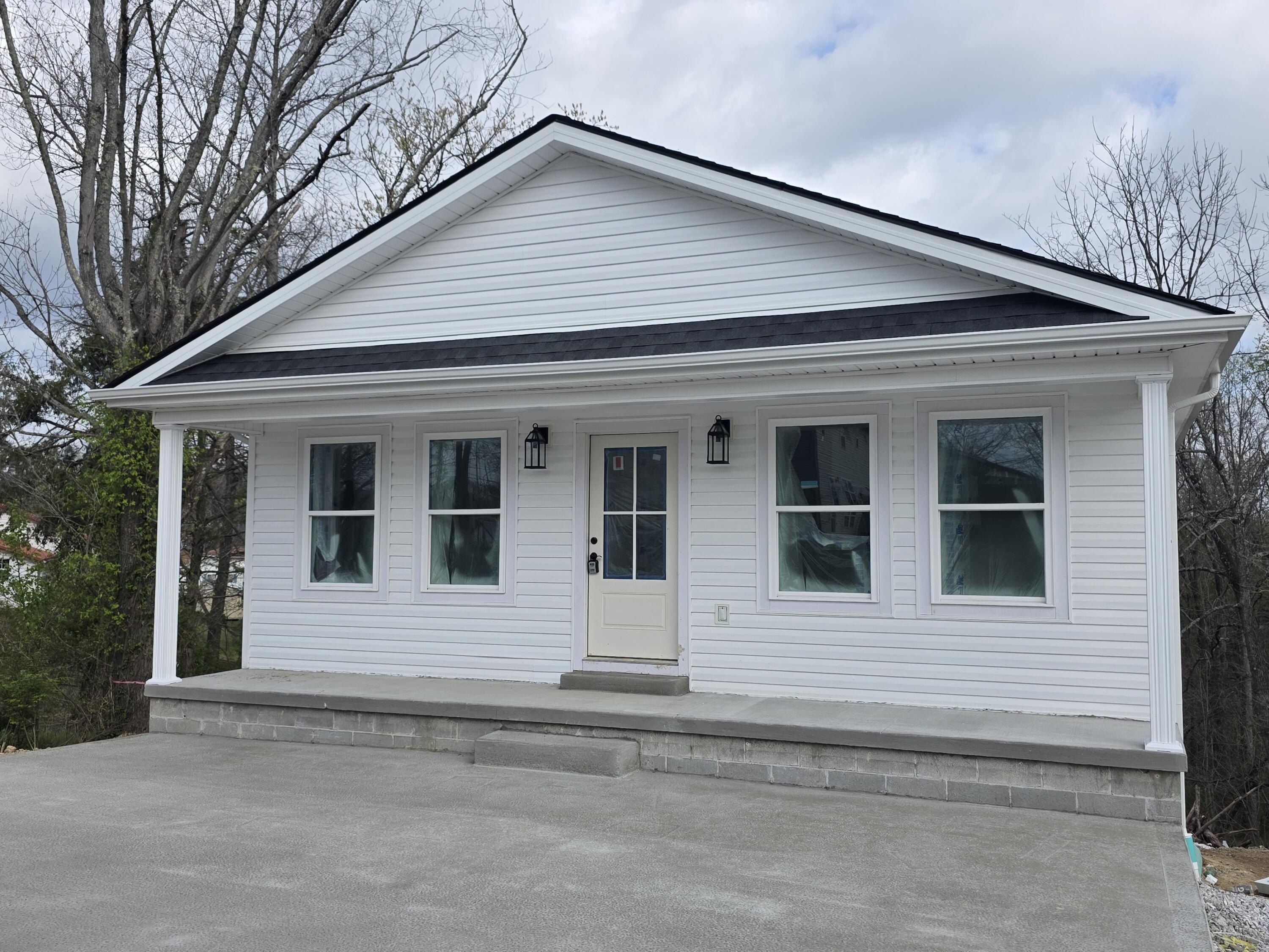 618 Gordon Street. Corbin, KY 40701