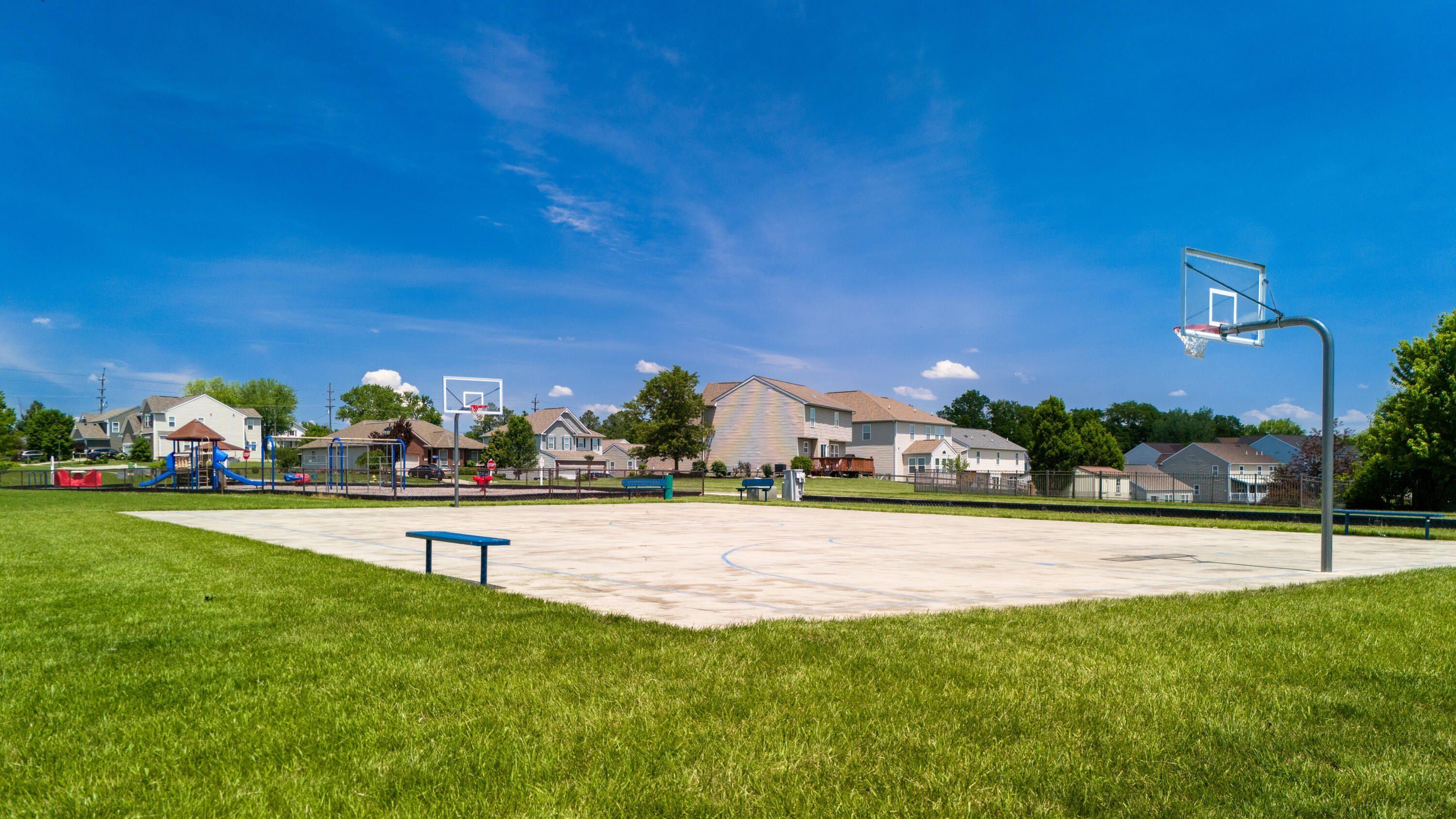 12073 Aosta Valley Drive. Walton, KY 41094