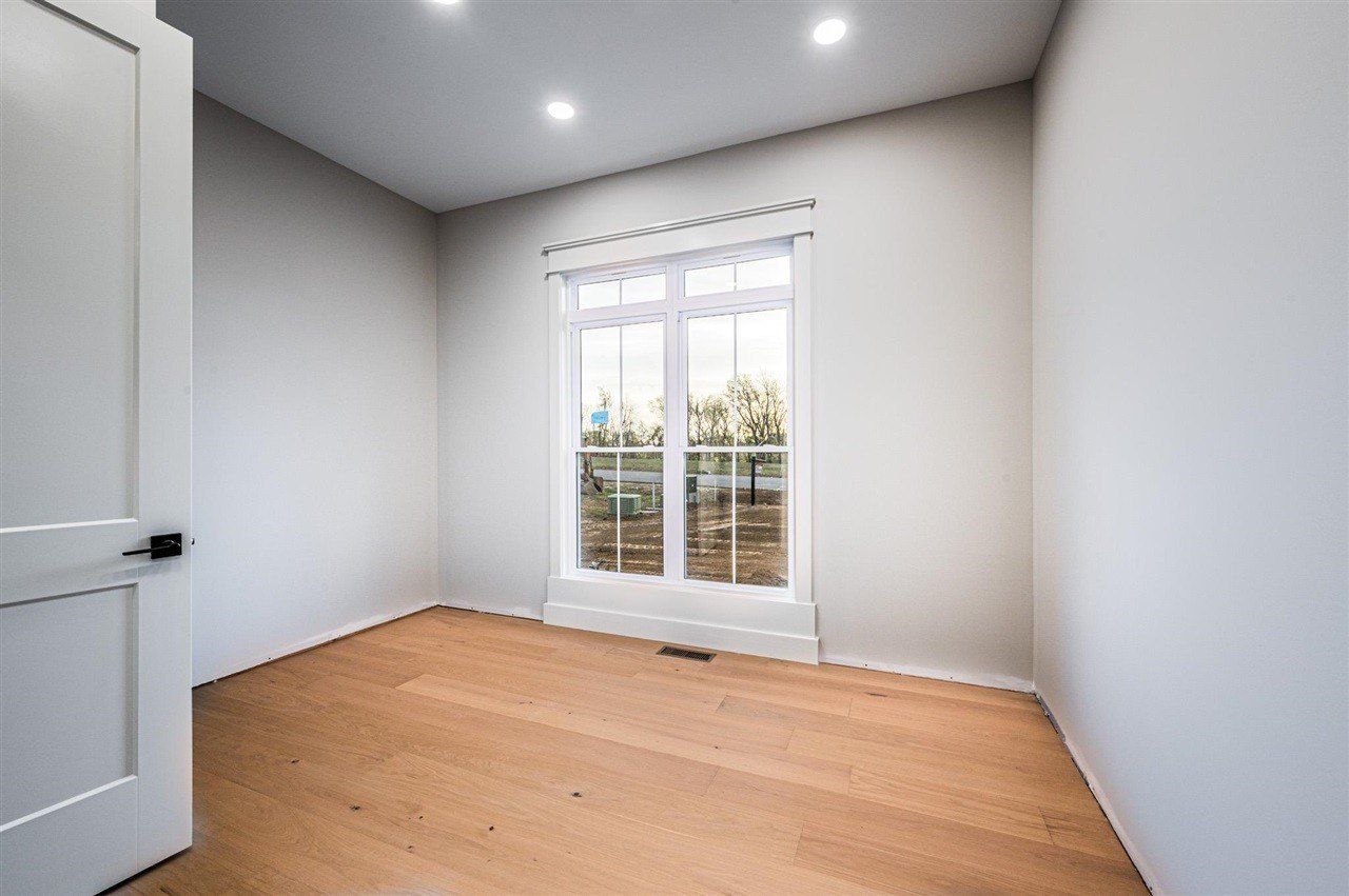 9239 Hermitage Lane. Alvaton, KY 42122