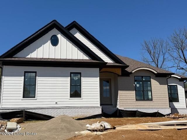 49 Thomas Farm Dr. Louisville, KY 40299