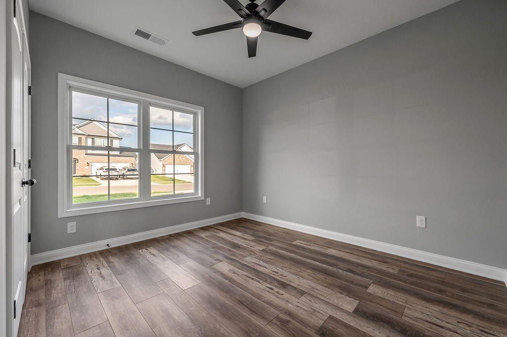 1073 Mission Drive. Richmond, KY 40475