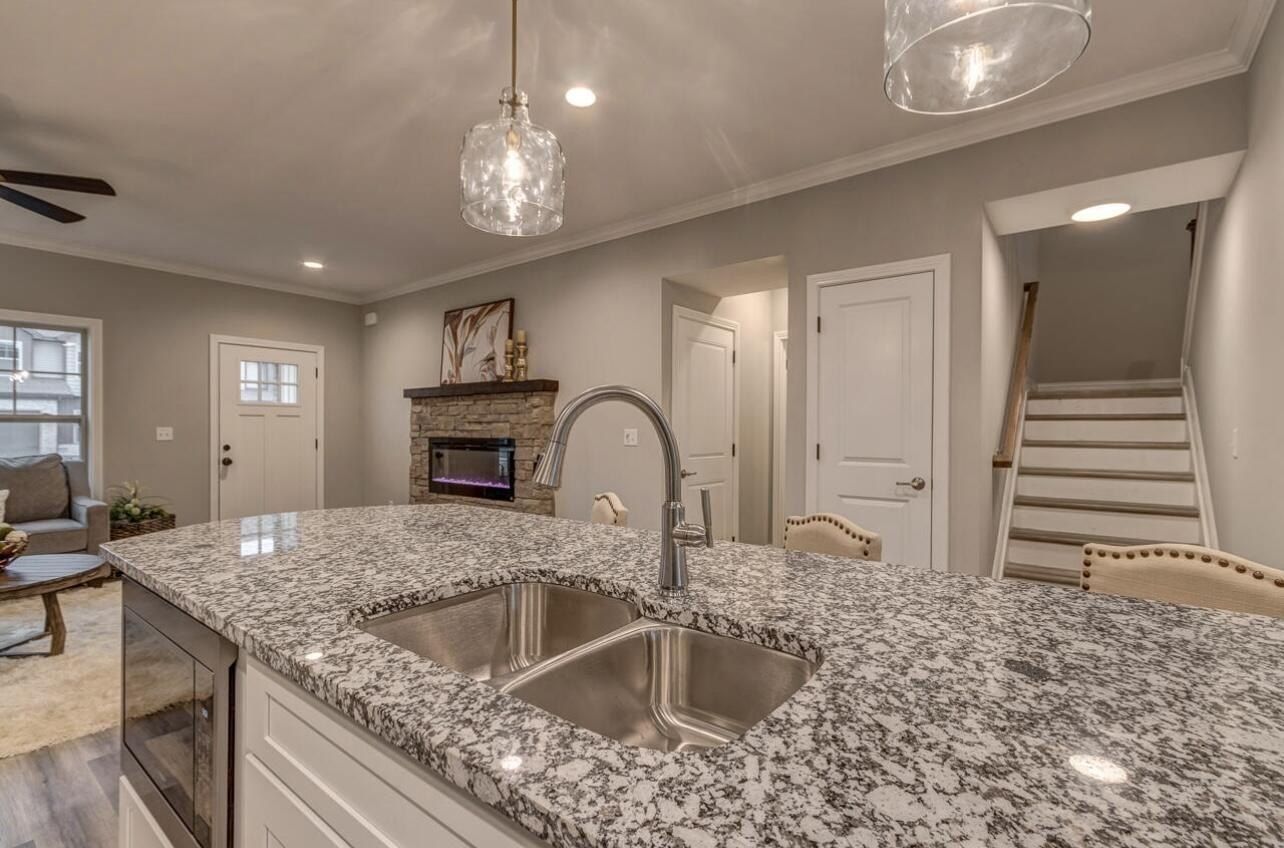 123 Charleston Circle. Georgetown, KY 40324