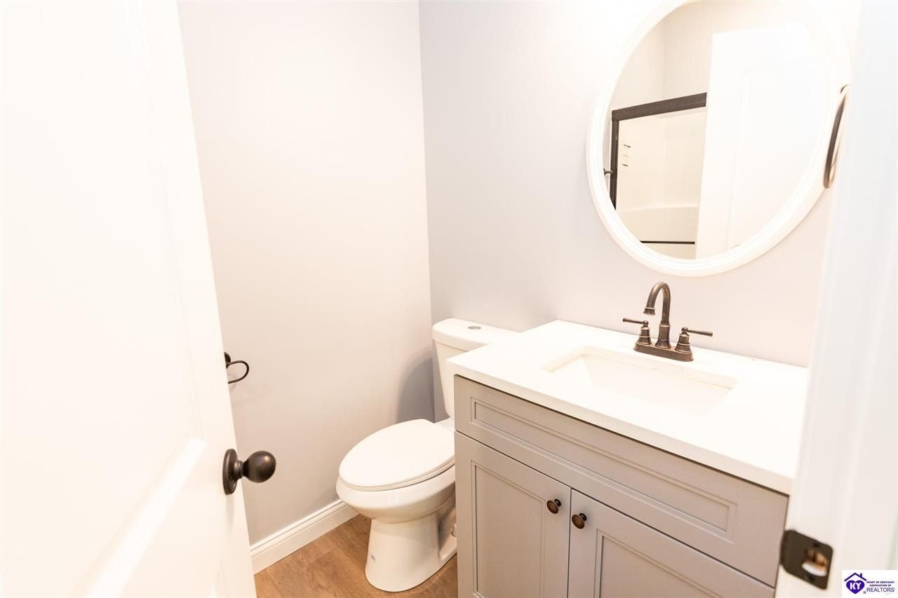 1007 Burns Road. Vine Grove, KY 40175