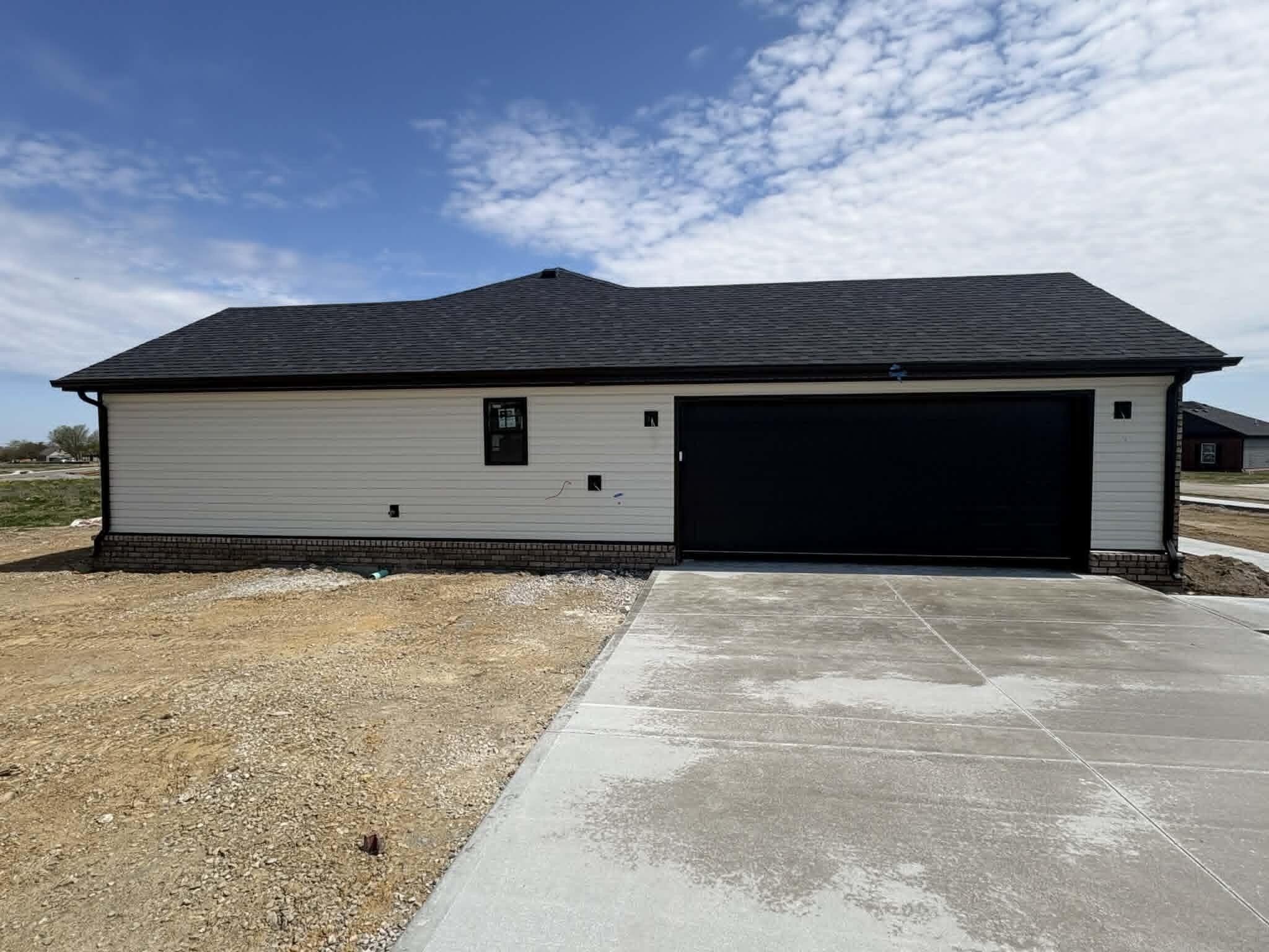 224 Navajo Drive. Richmond, KY 40475