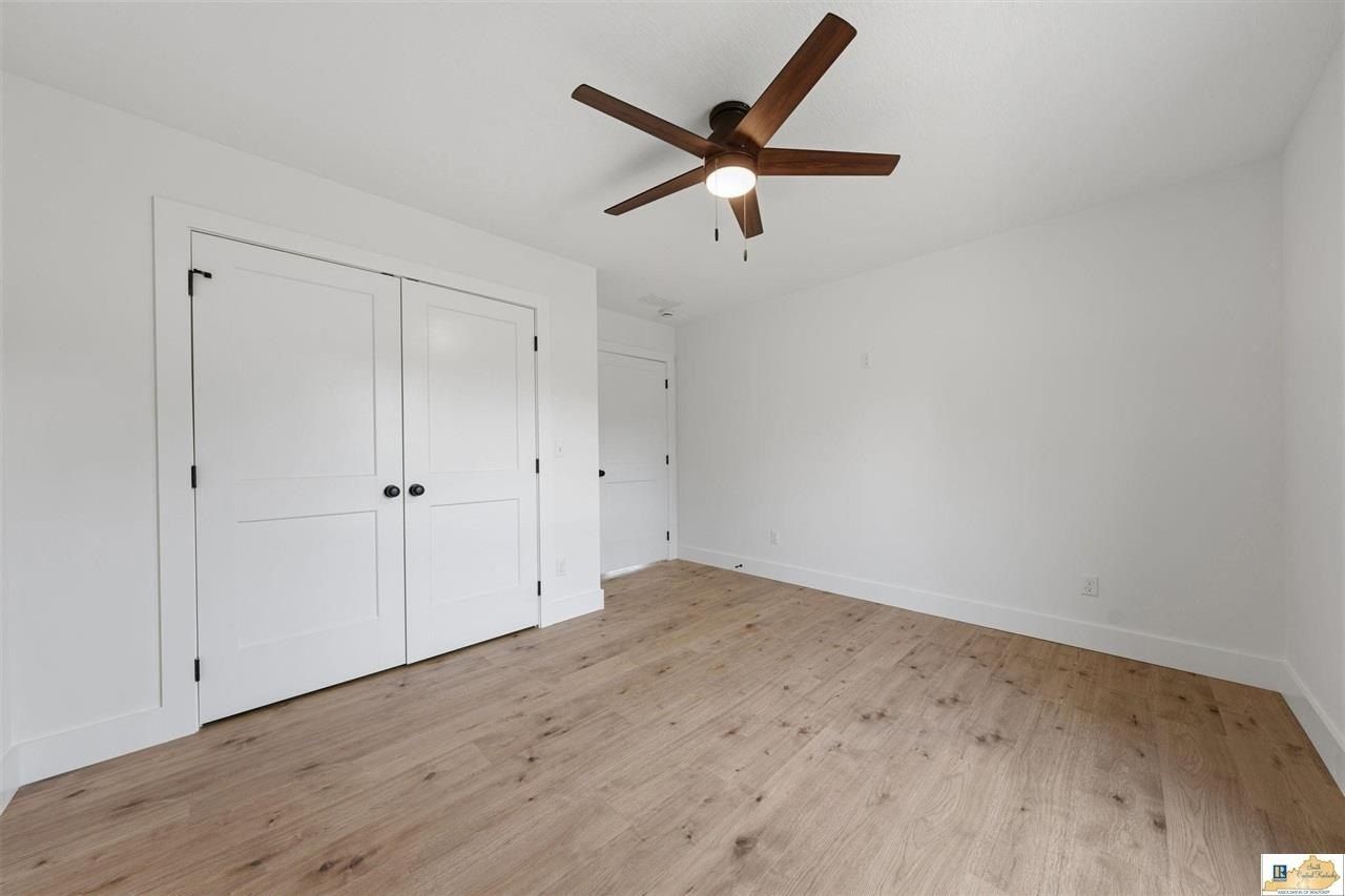 196 Deans Trace Road. Glasgow, KY 42141