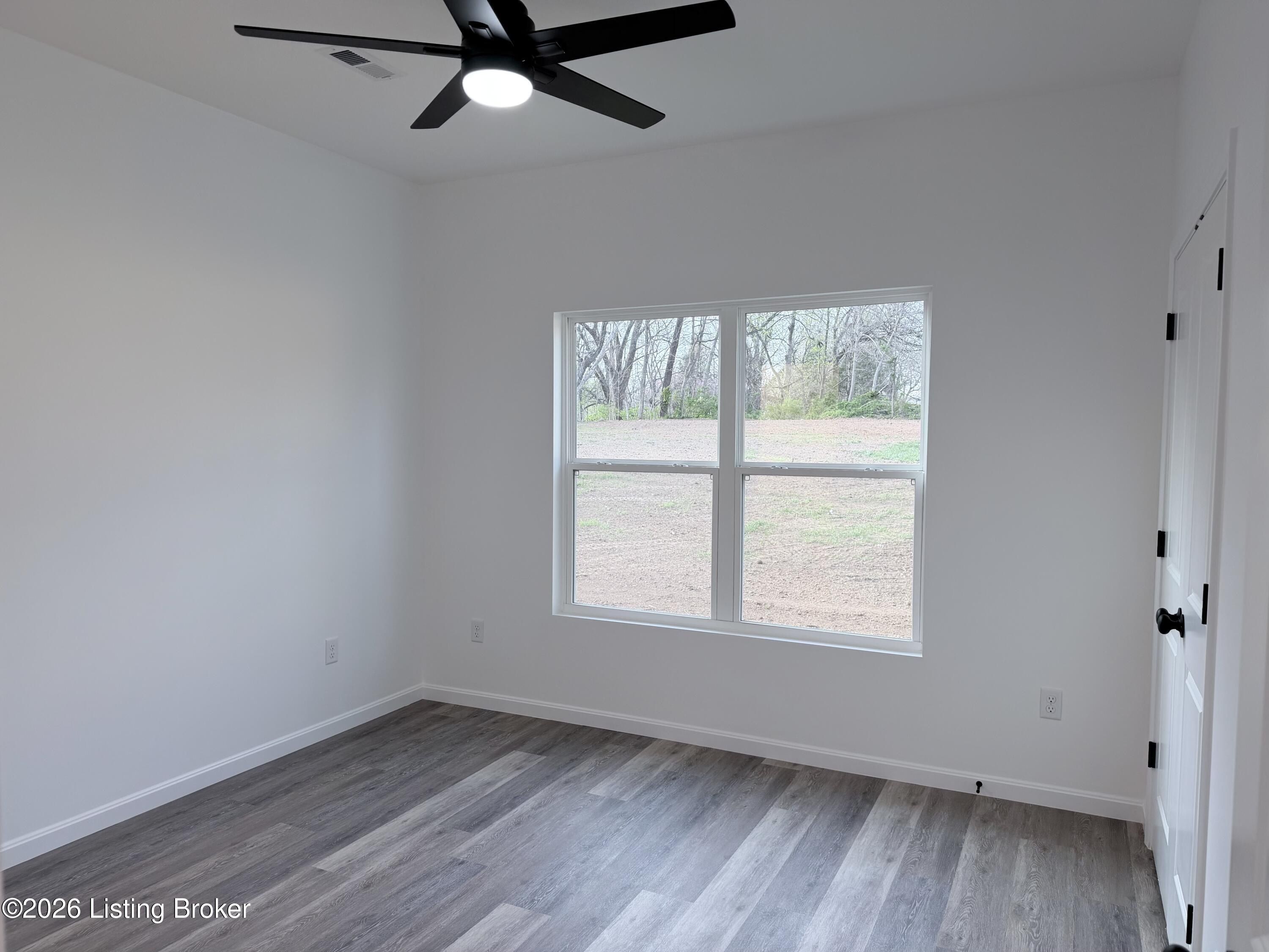 334 S Greensburg St. Hodgenville, KY 42748