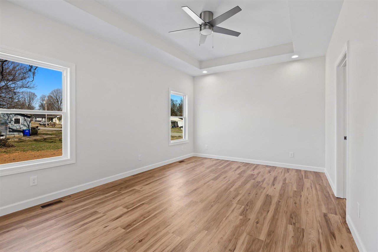 101 Virginia Drive. Auburn, KY 42206