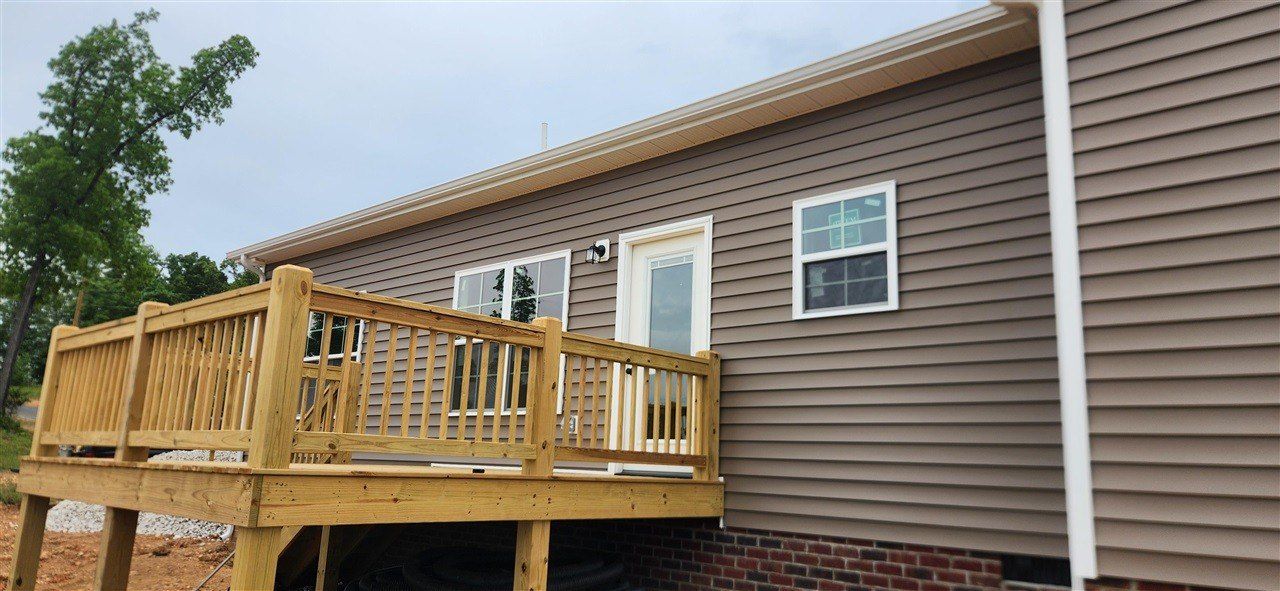 177 Buck Drive. Scottsville, KY 42164