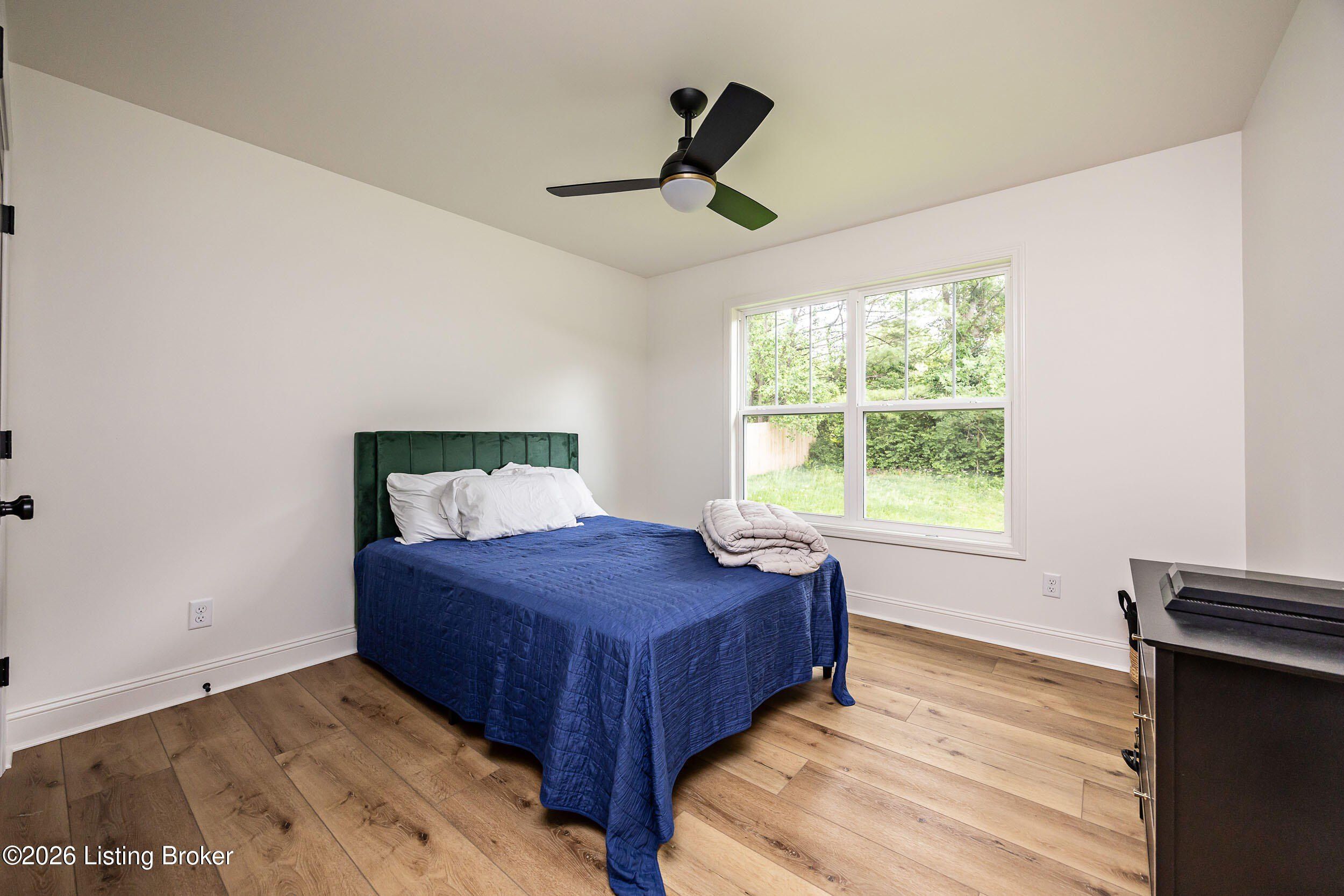 107 Springhill Dr. Bardstown, KY 40004