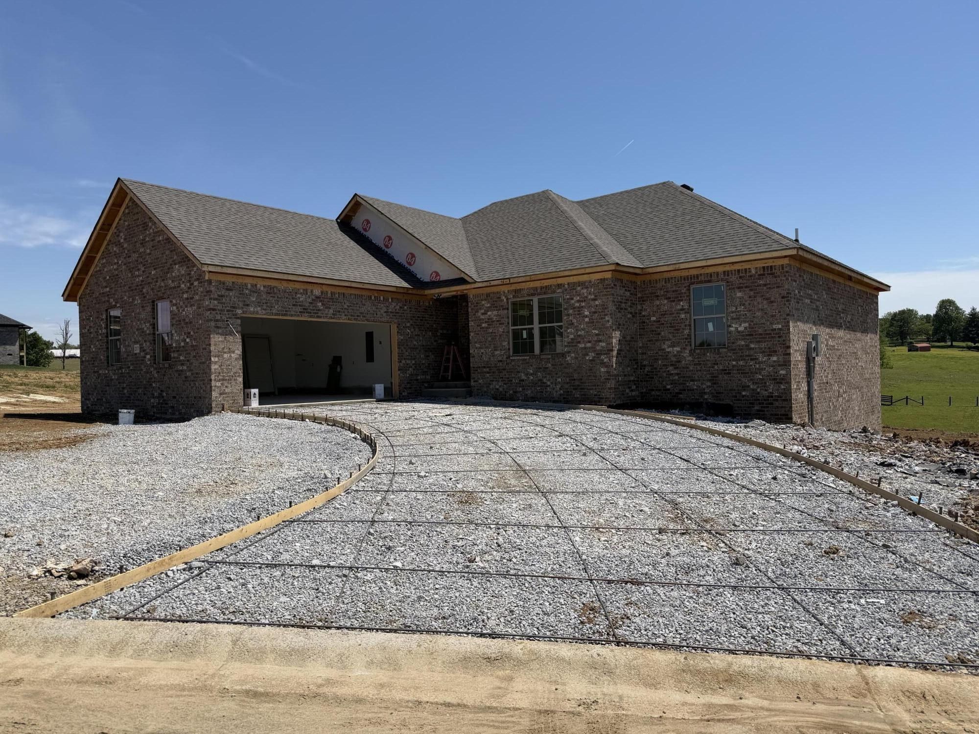 217 Carhartt Drive. Richmond, KY 40475