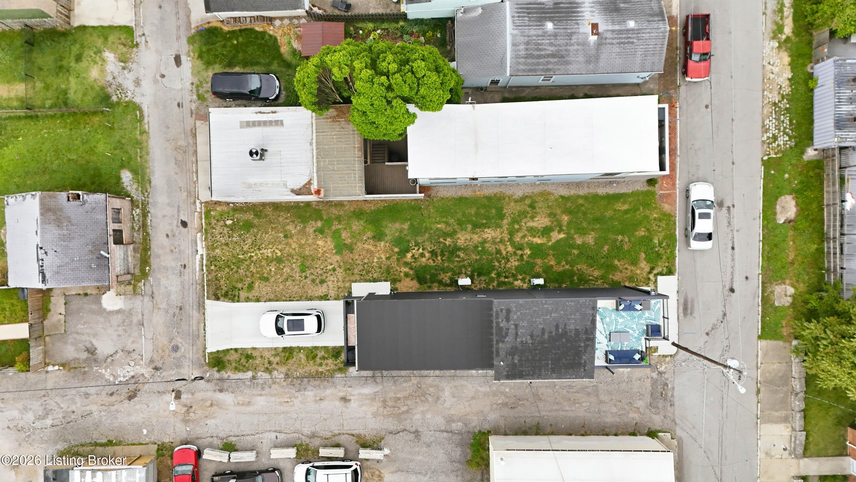 1014 Hull St. Louisville, KY 40204