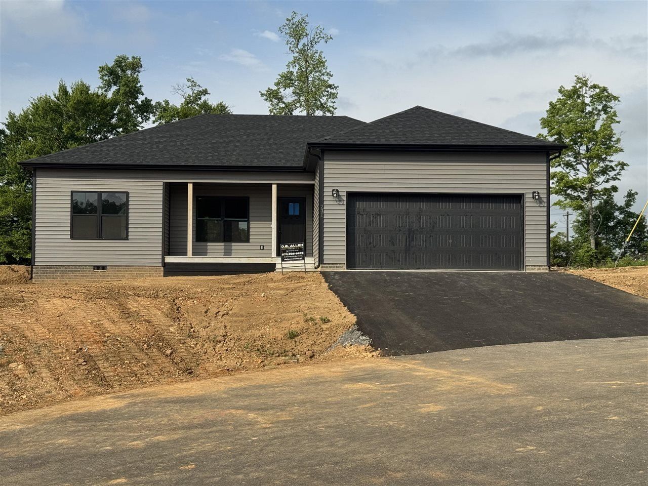 231 Buck Lane. Scottsville, KY 42164