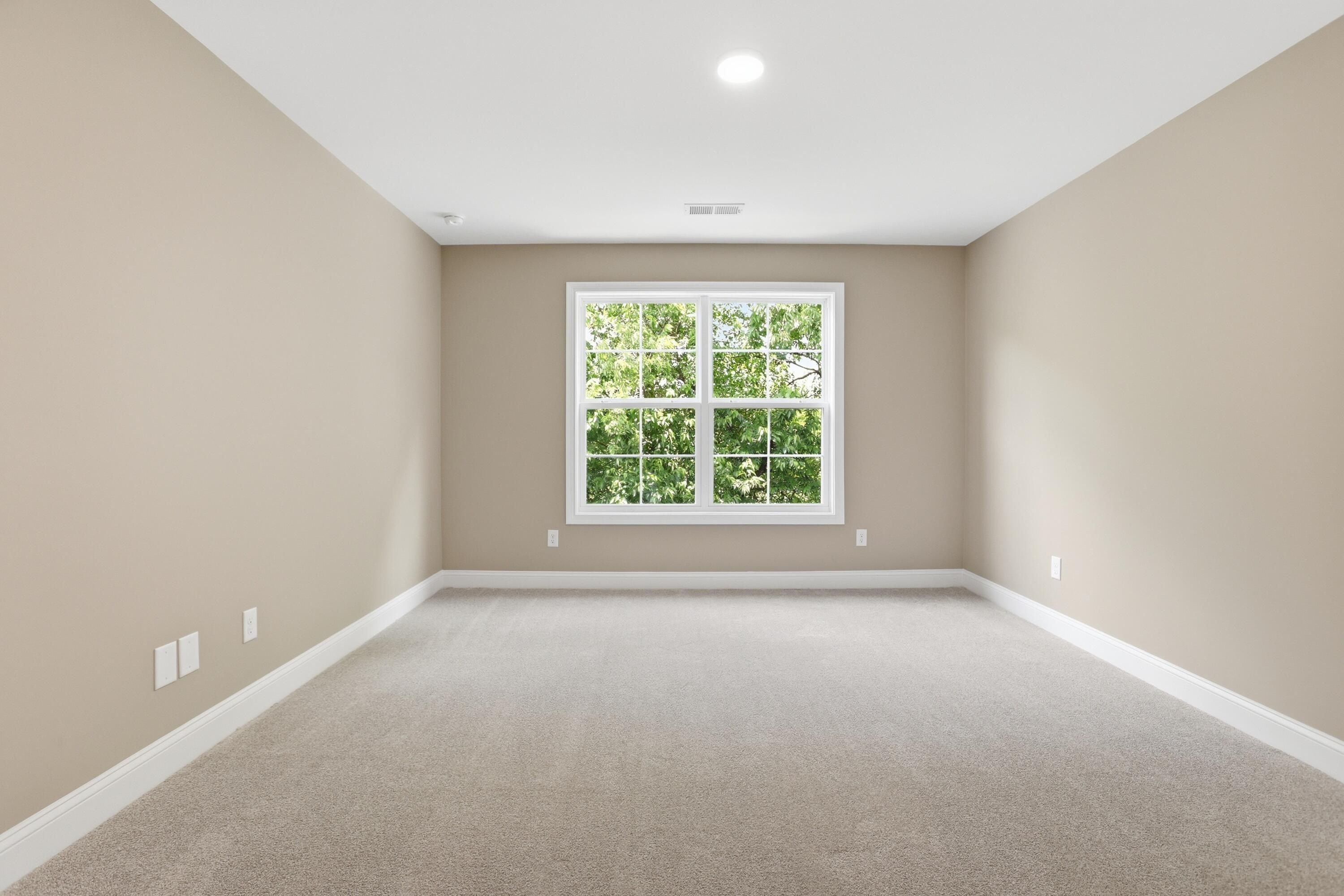 240 Sugartree Lane. Versailles, KY 40383