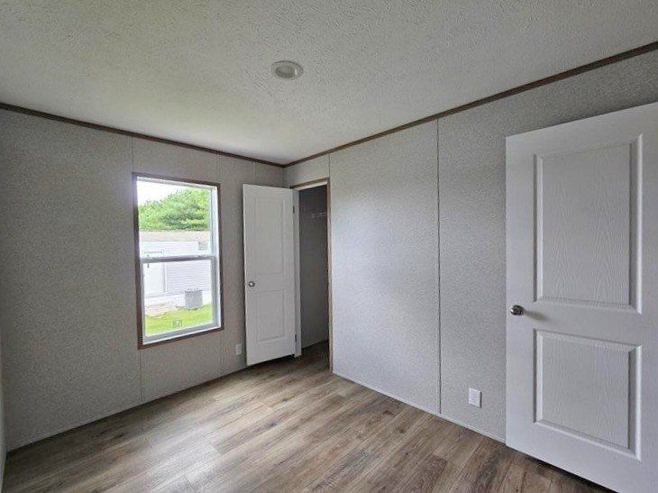 406 Sanders Clay Circle. Danville, KY 40422