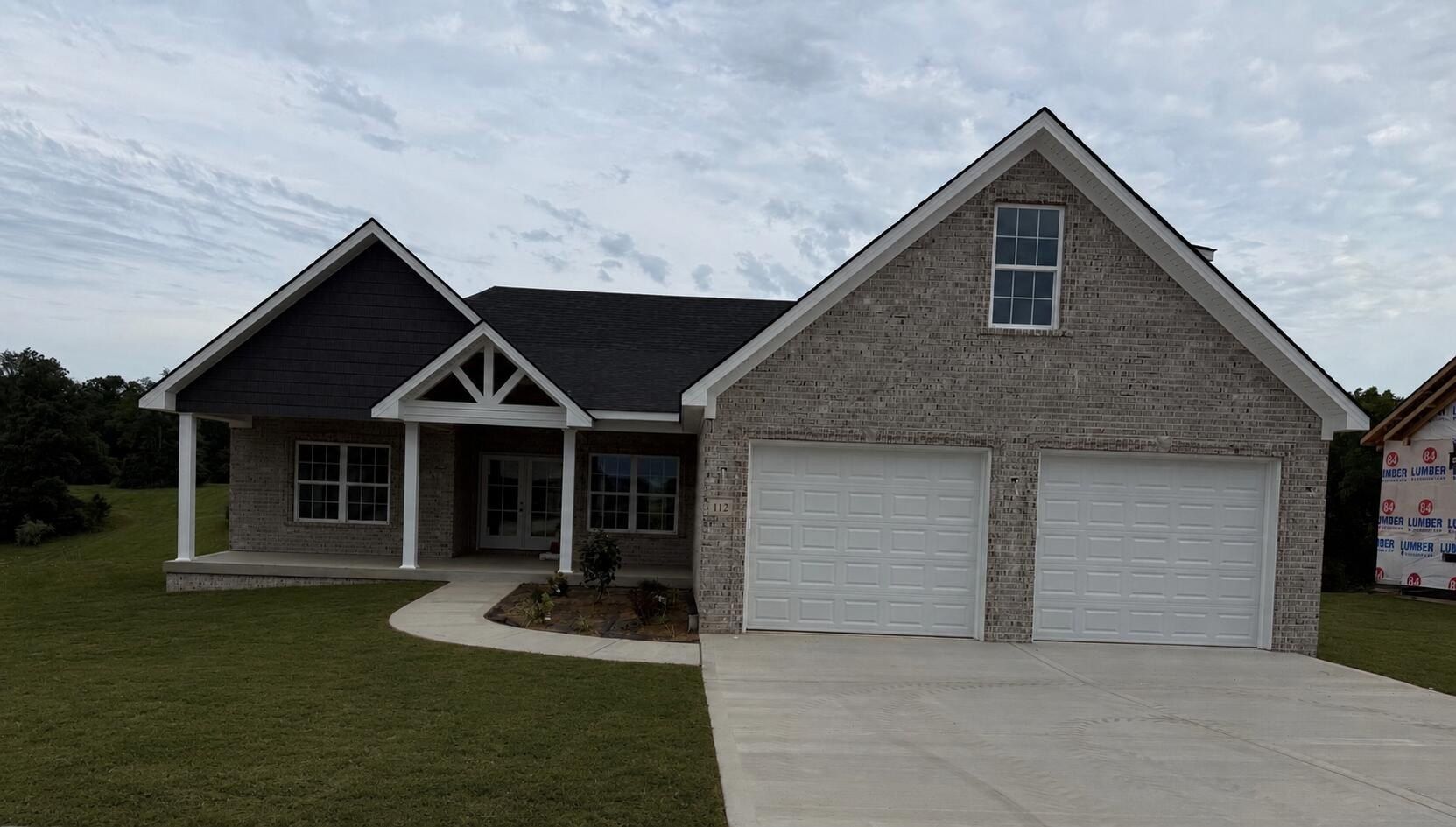 112 Dawn Court. Richmond, KY 40475