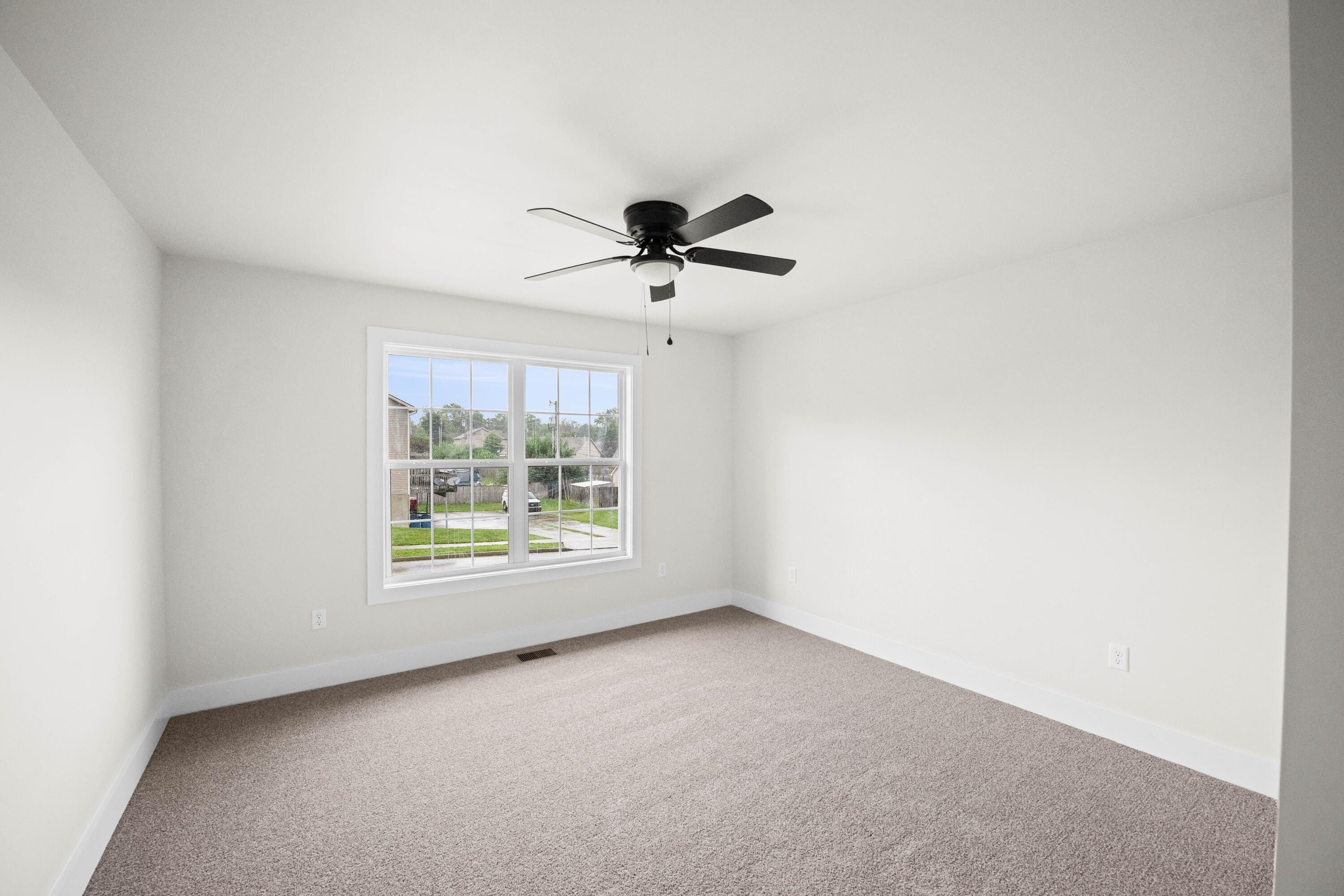 103 Elkchester Circle. Nicholasville, KY 40356
