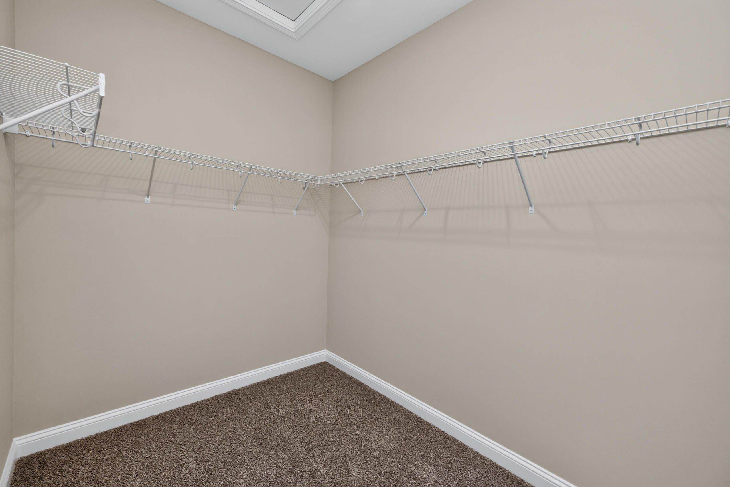 553 Shropshire Avenue. Lexington, KY 40508