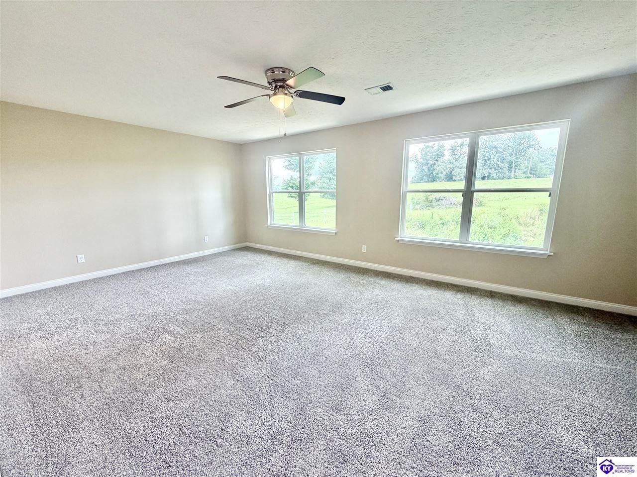 345347 Breckinridge Circle. Vine Grove, KY 40175