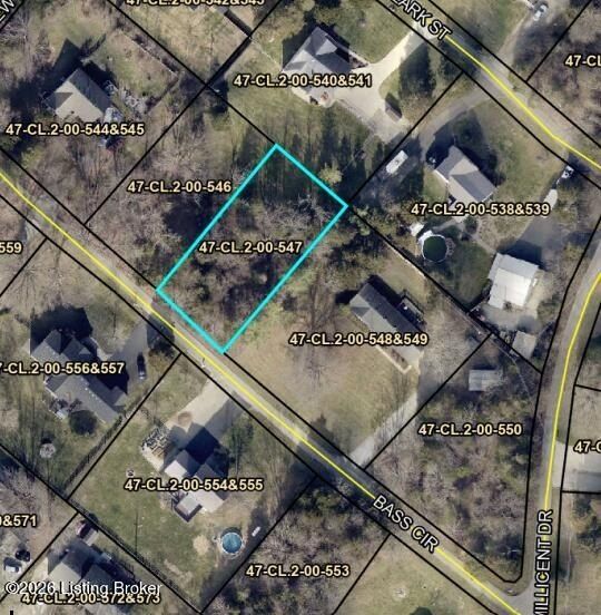 1823 Bass Cir. La Grange, KY 40031