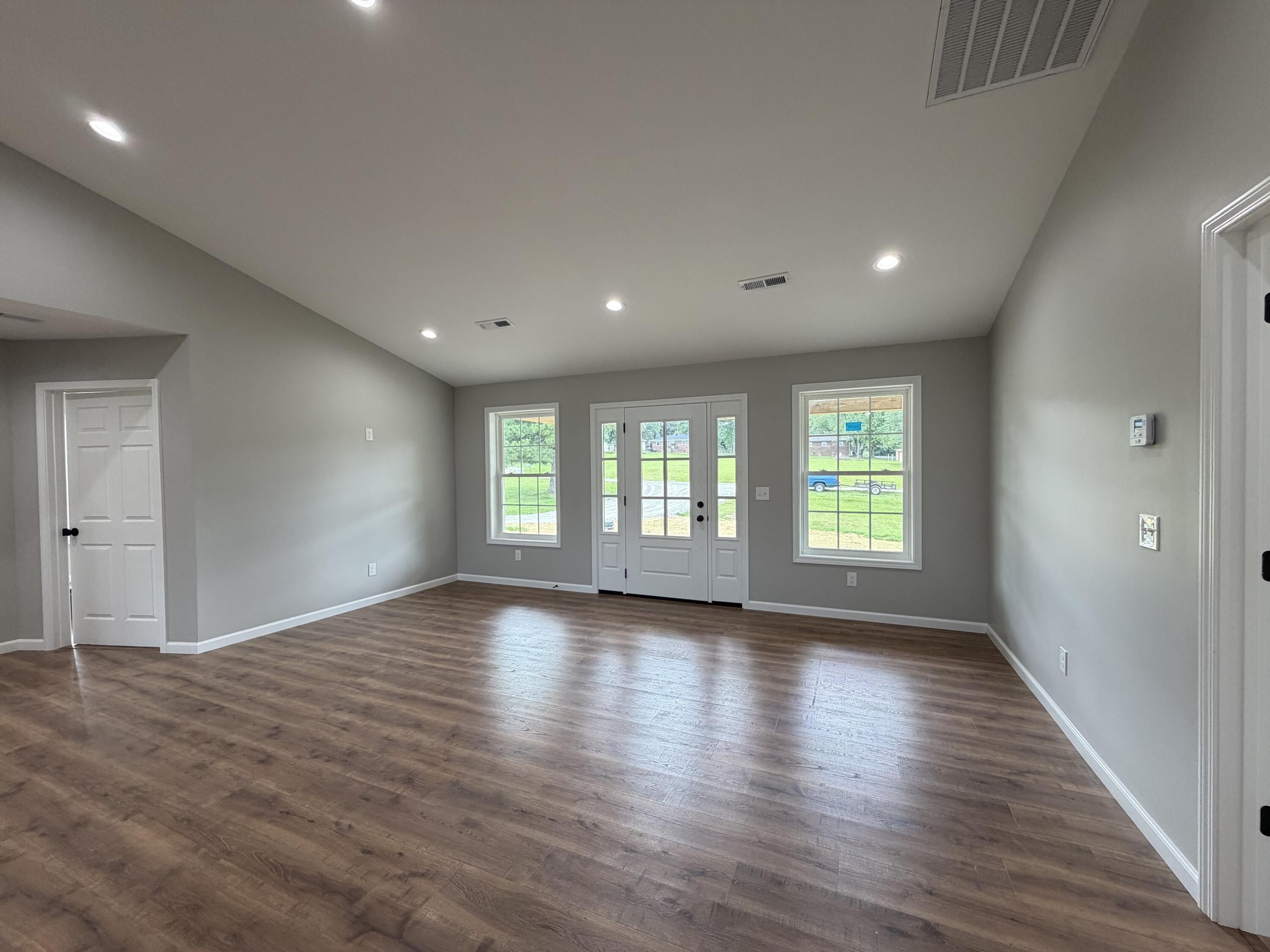 Crestview Lane. Cadiz, KY 42211